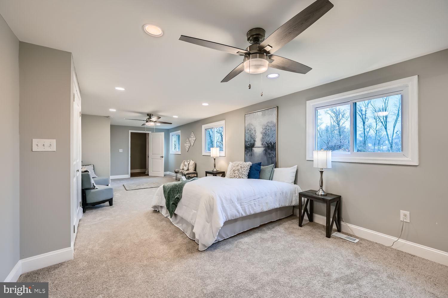 SPRINGBROOK - Residential