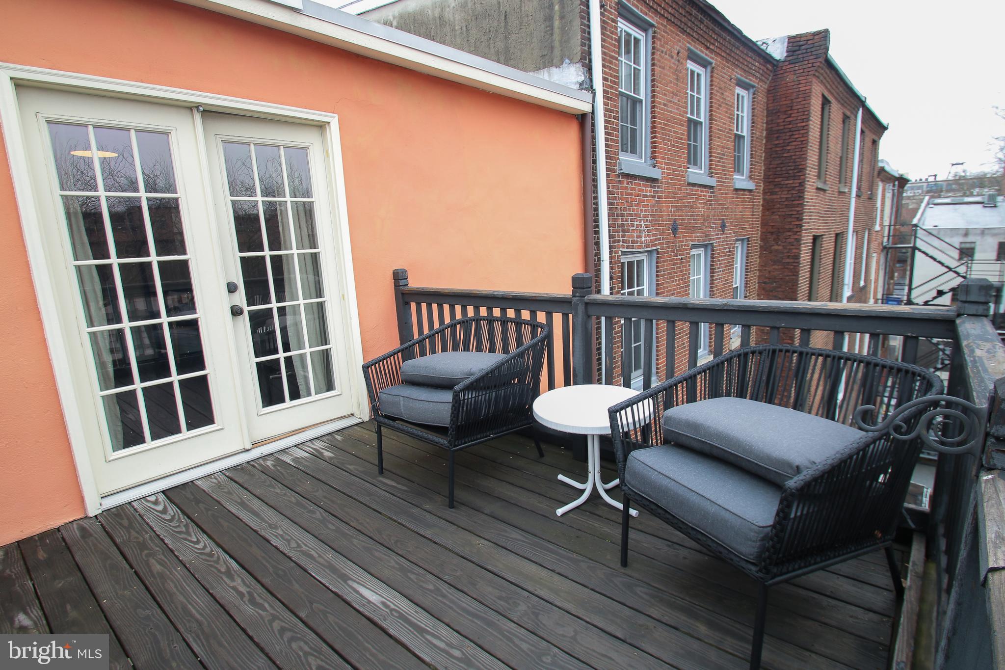 OLD CITY - Residential Lease