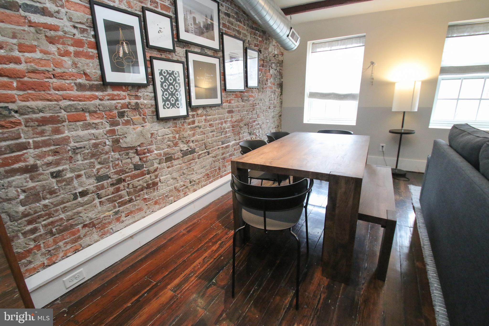 OLD CITY - Residential Lease