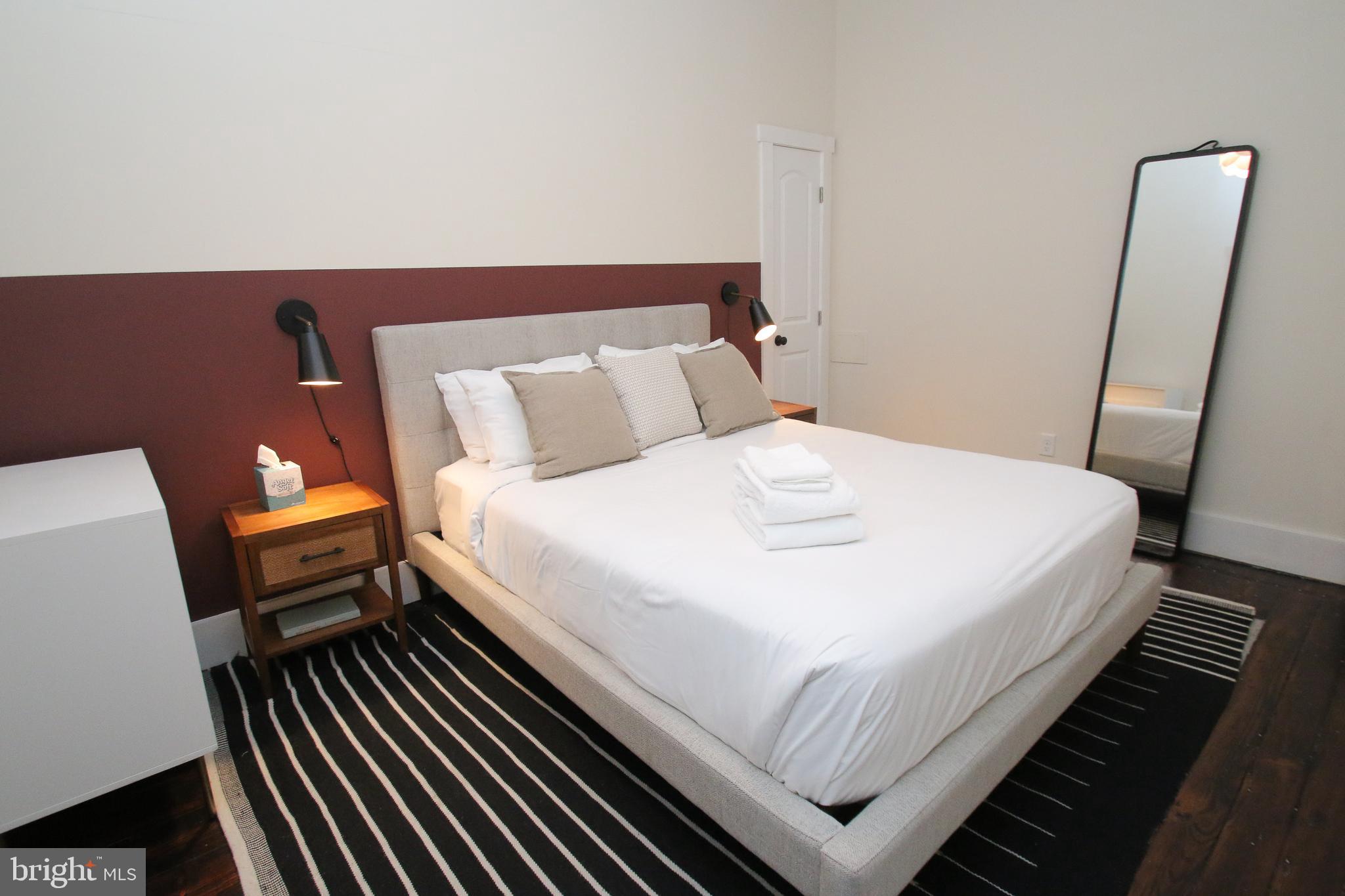 OLD CITY - Residential Lease