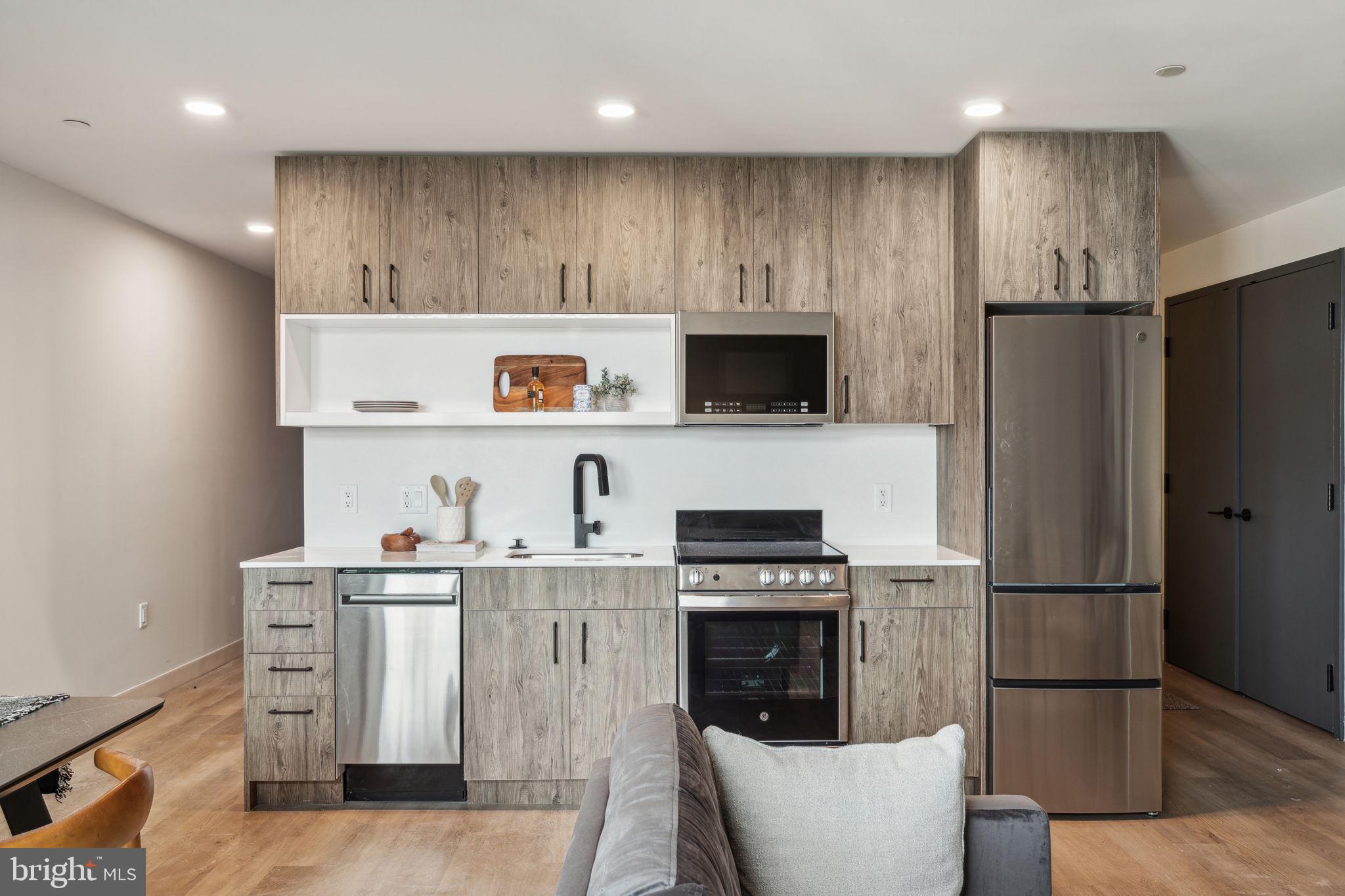 FISHTOWN - Residential Lease