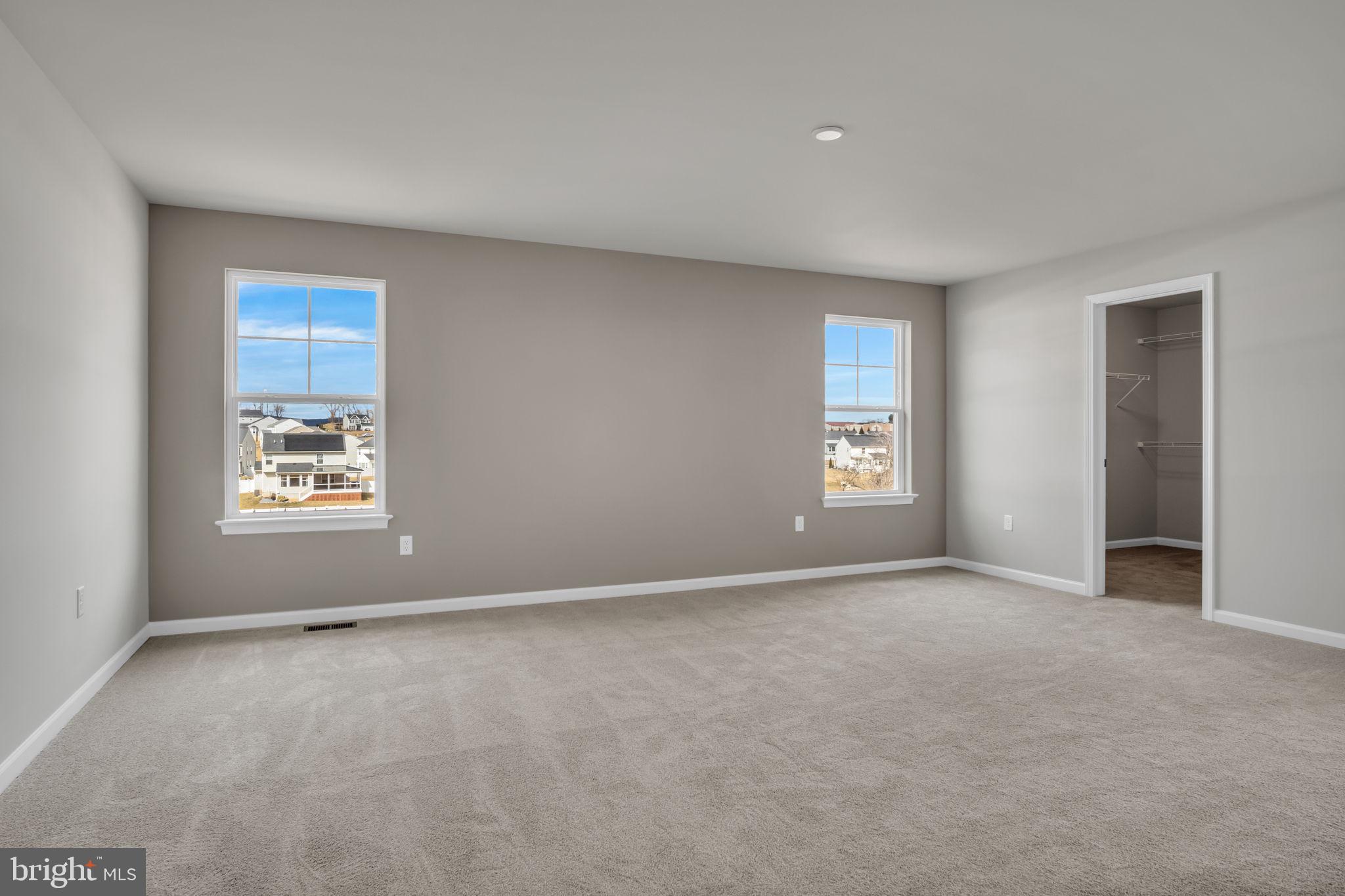 JEFFERSON COURT - Residential