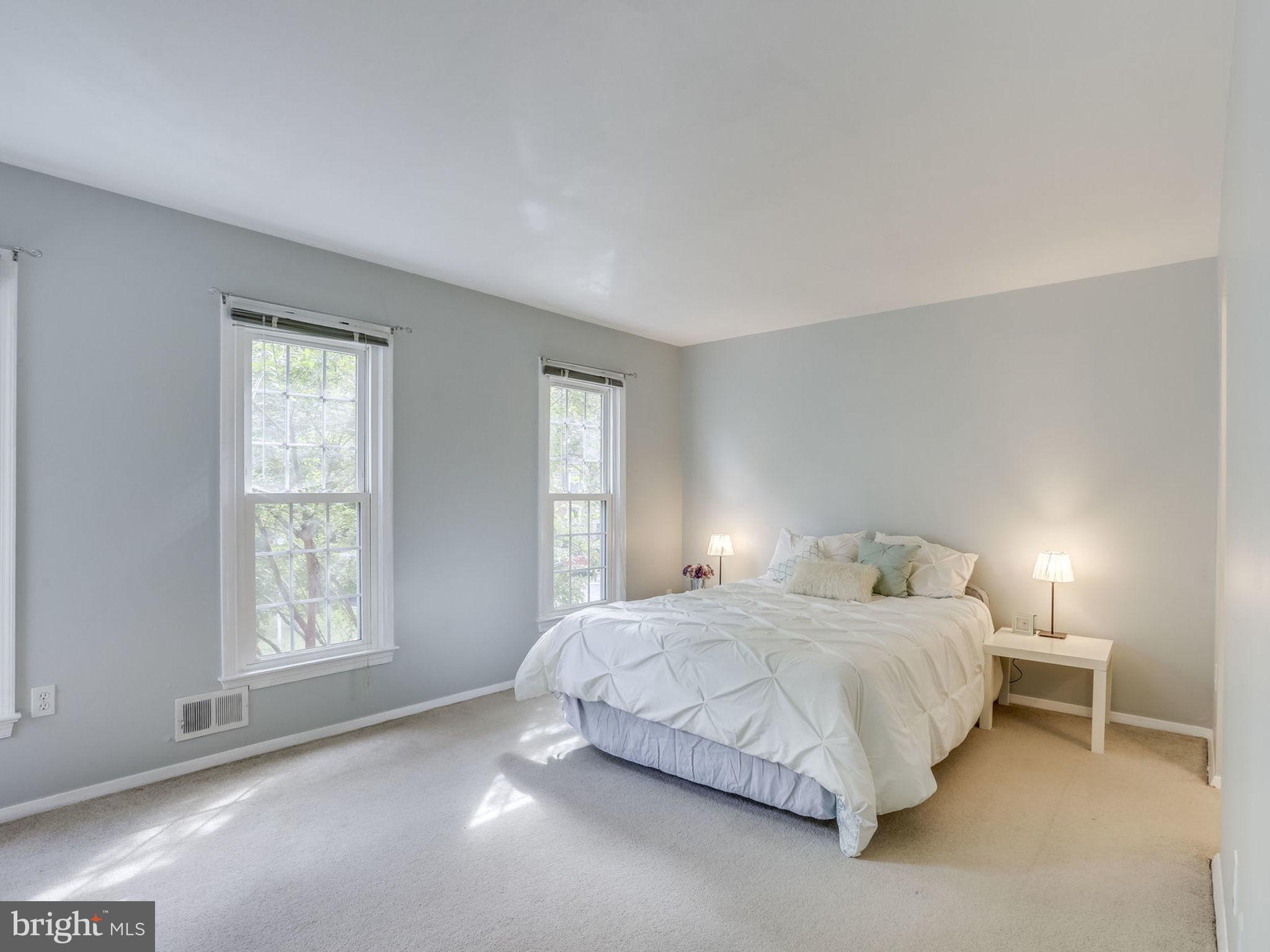 ROCK CREEK PALISADES - Residential Lease