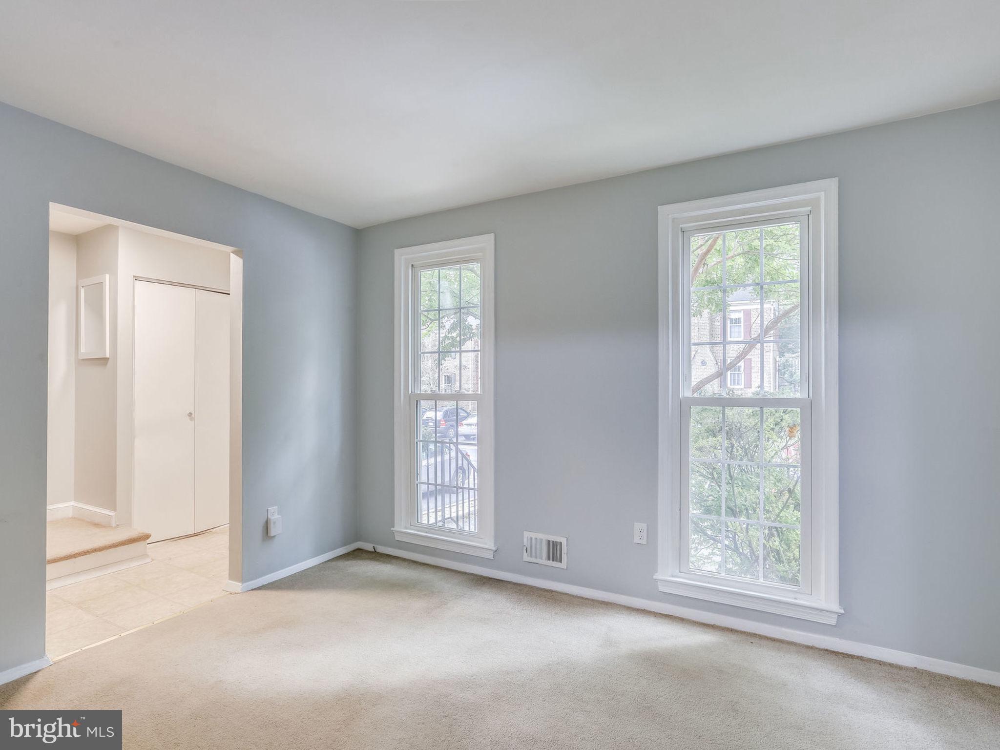 ROCK CREEK PALISADES - Residential Lease