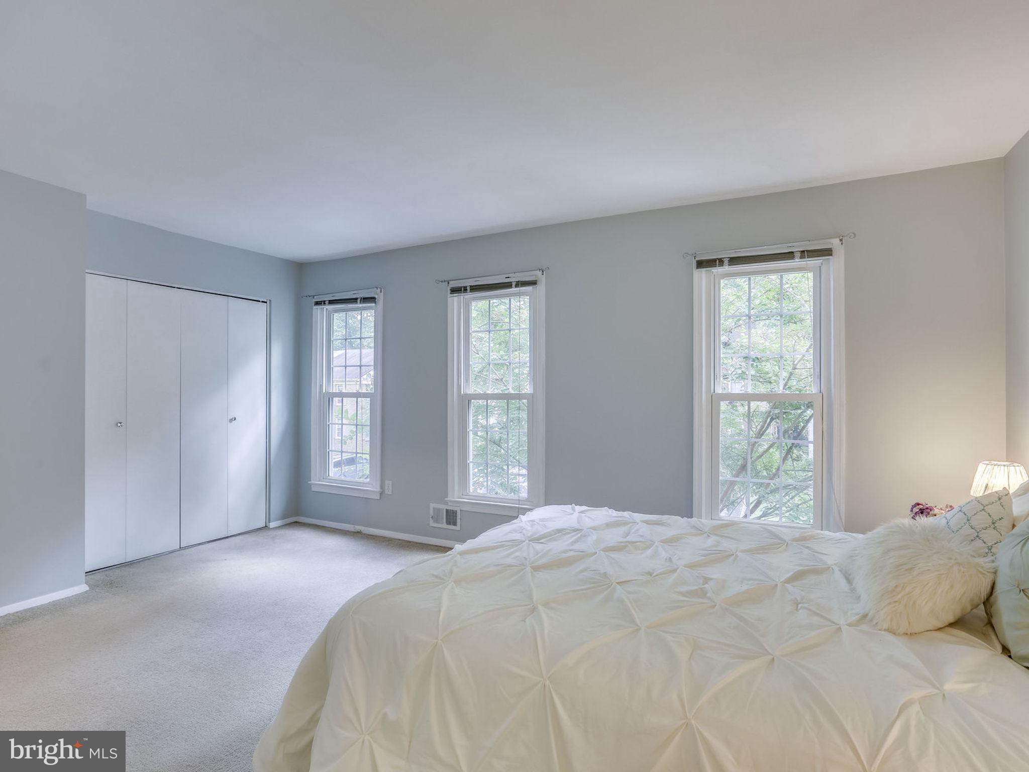 ROCK CREEK PALISADES - Residential Lease