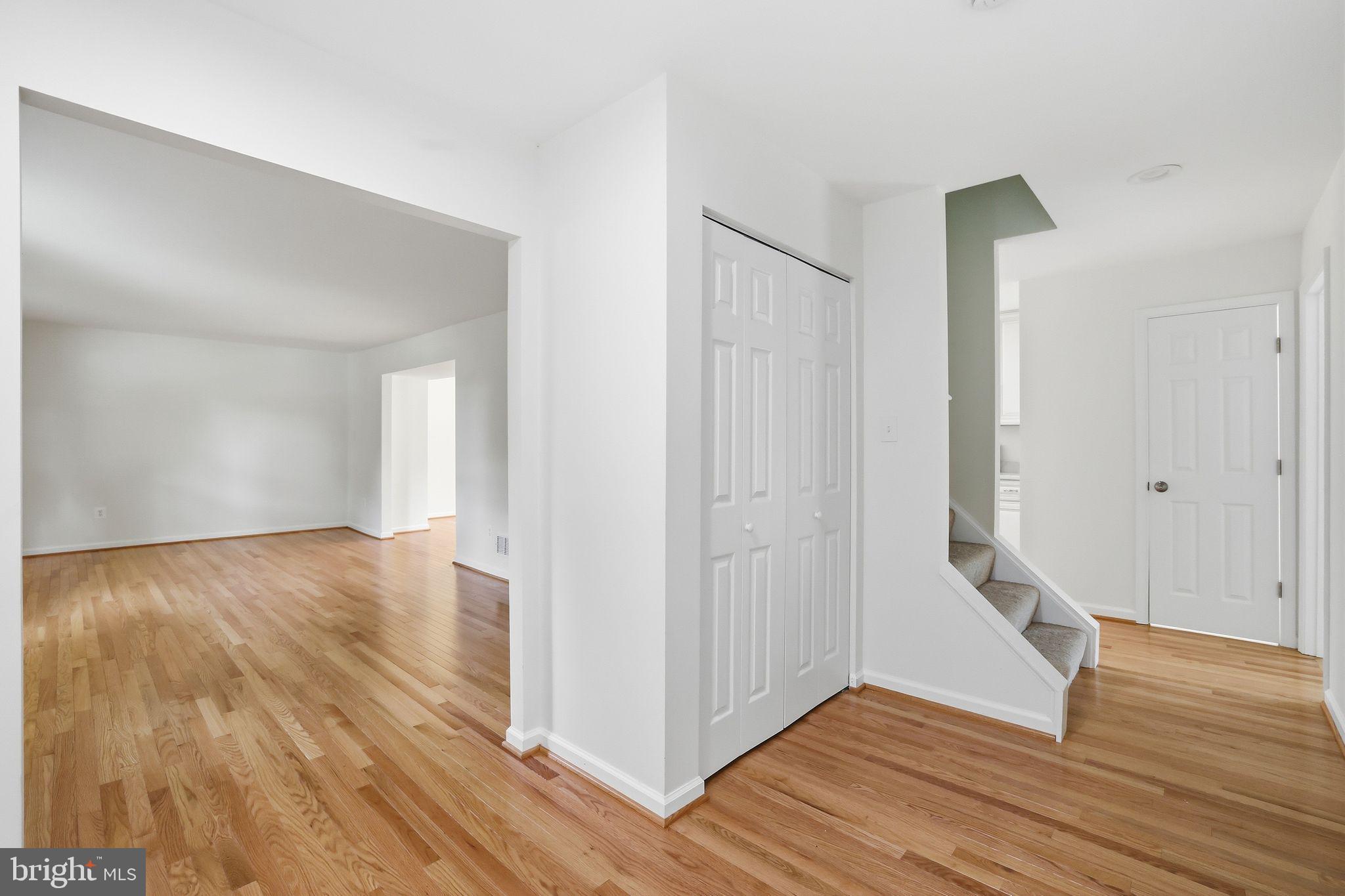 9113 BRAMBLE BUSH COURT