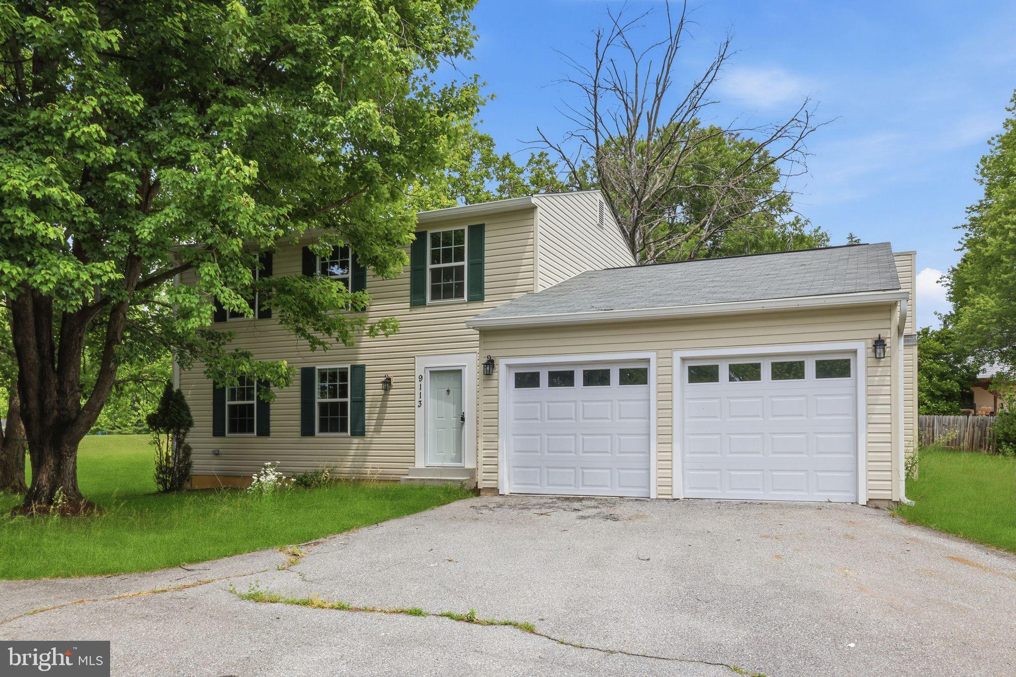 9113 BRAMBLE BUSH COURT