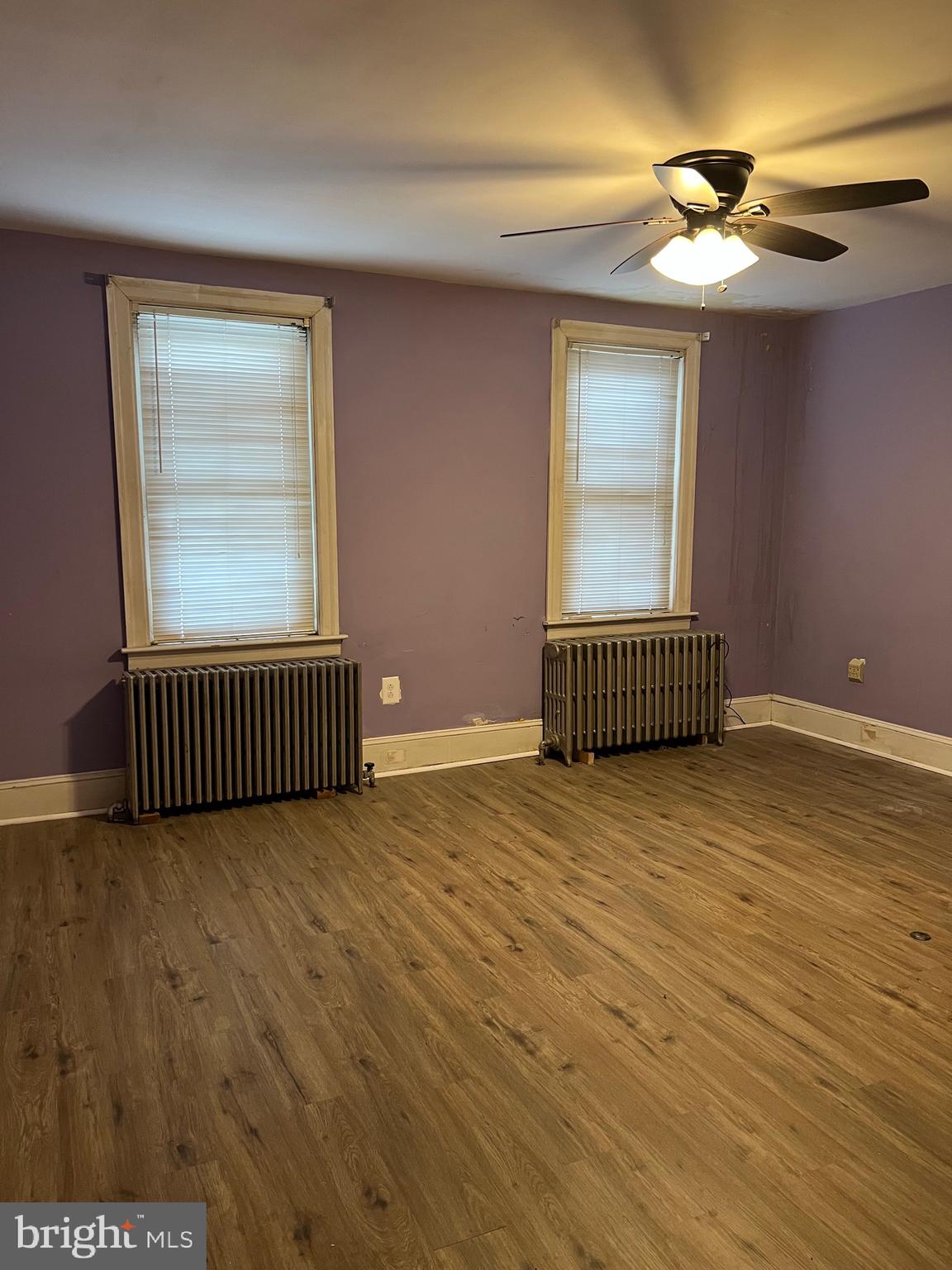 PORT RICHMOND - Residential