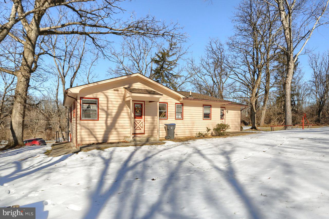 DICKINSON TWP - Residential