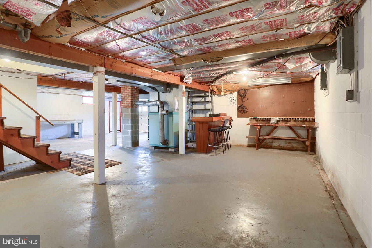 DICKINSON TWP - Residential