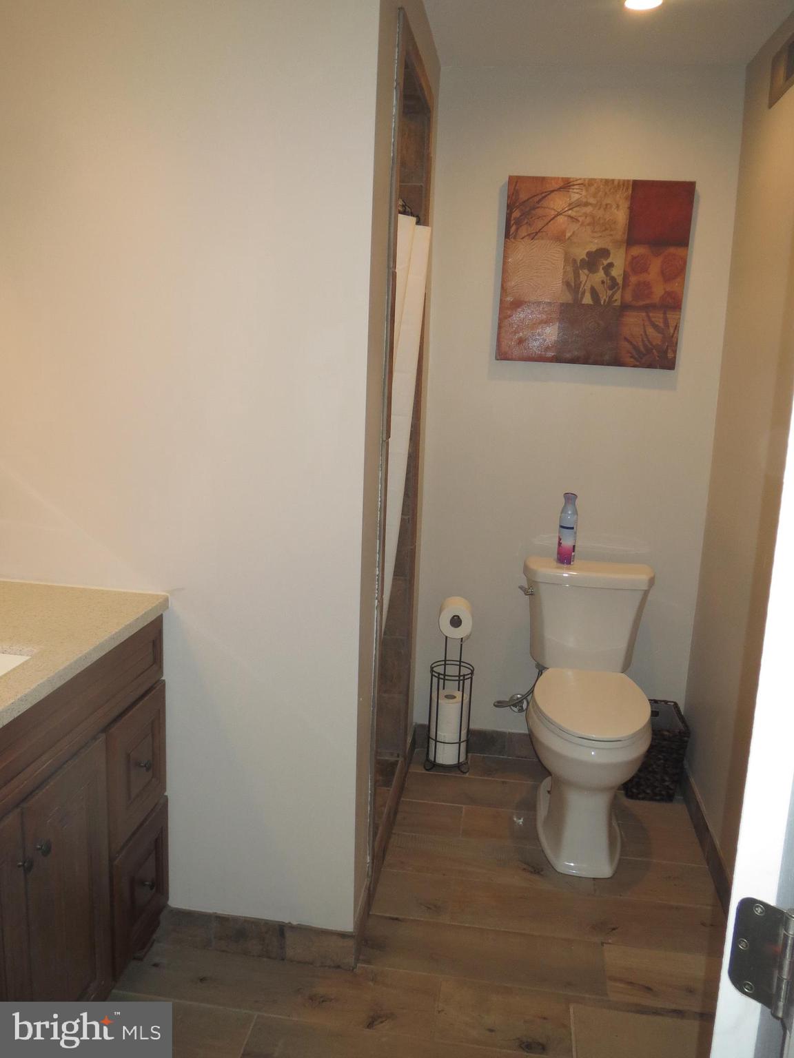 FOX CHASE - Residential