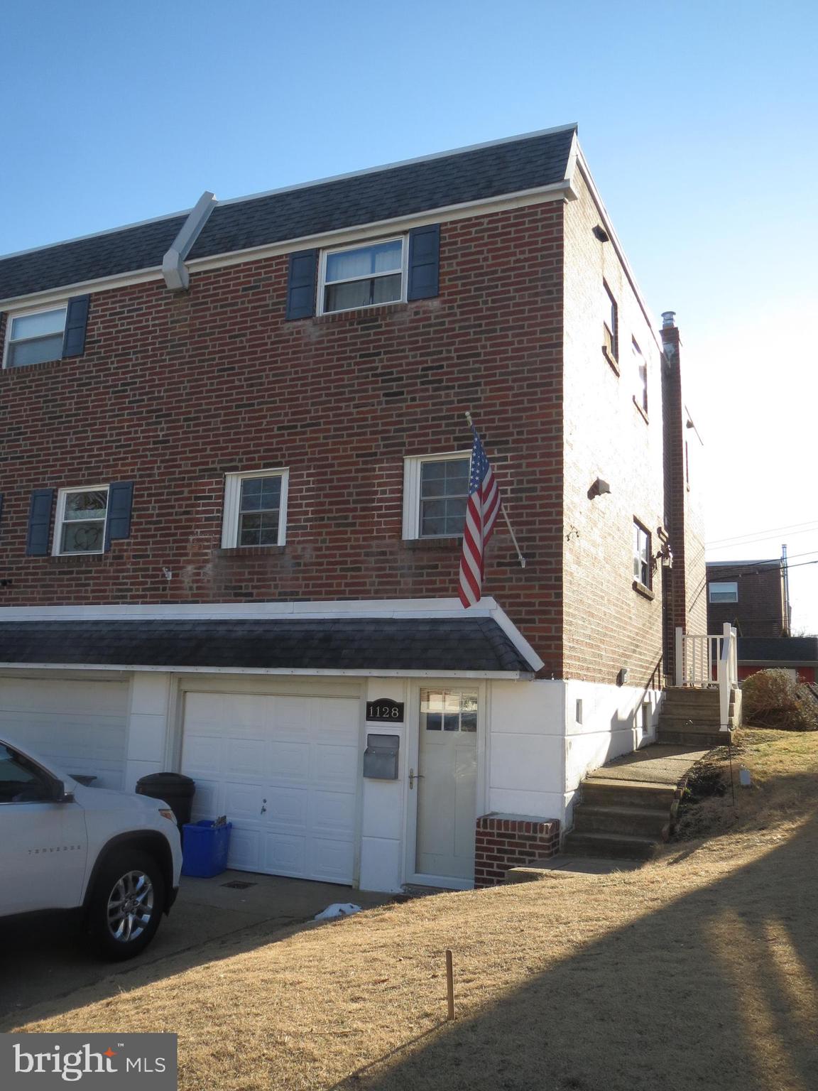 FOX CHASE - Residential