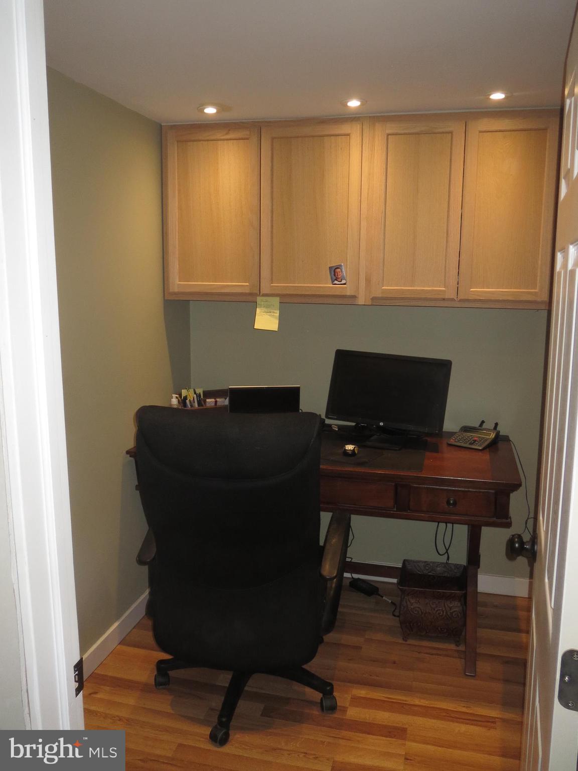 FOX CHASE - Residential