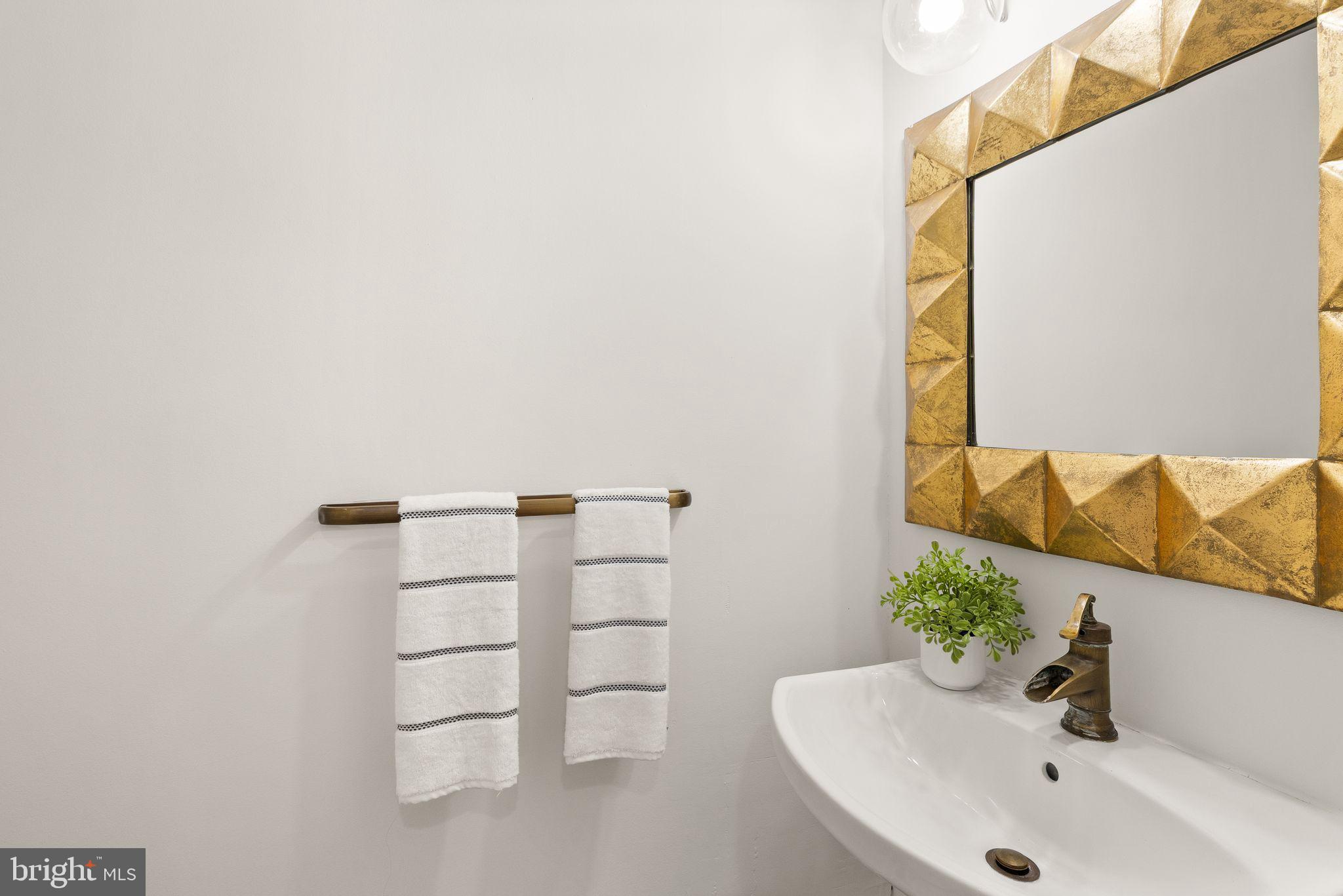 AURORA HILLS - Residential