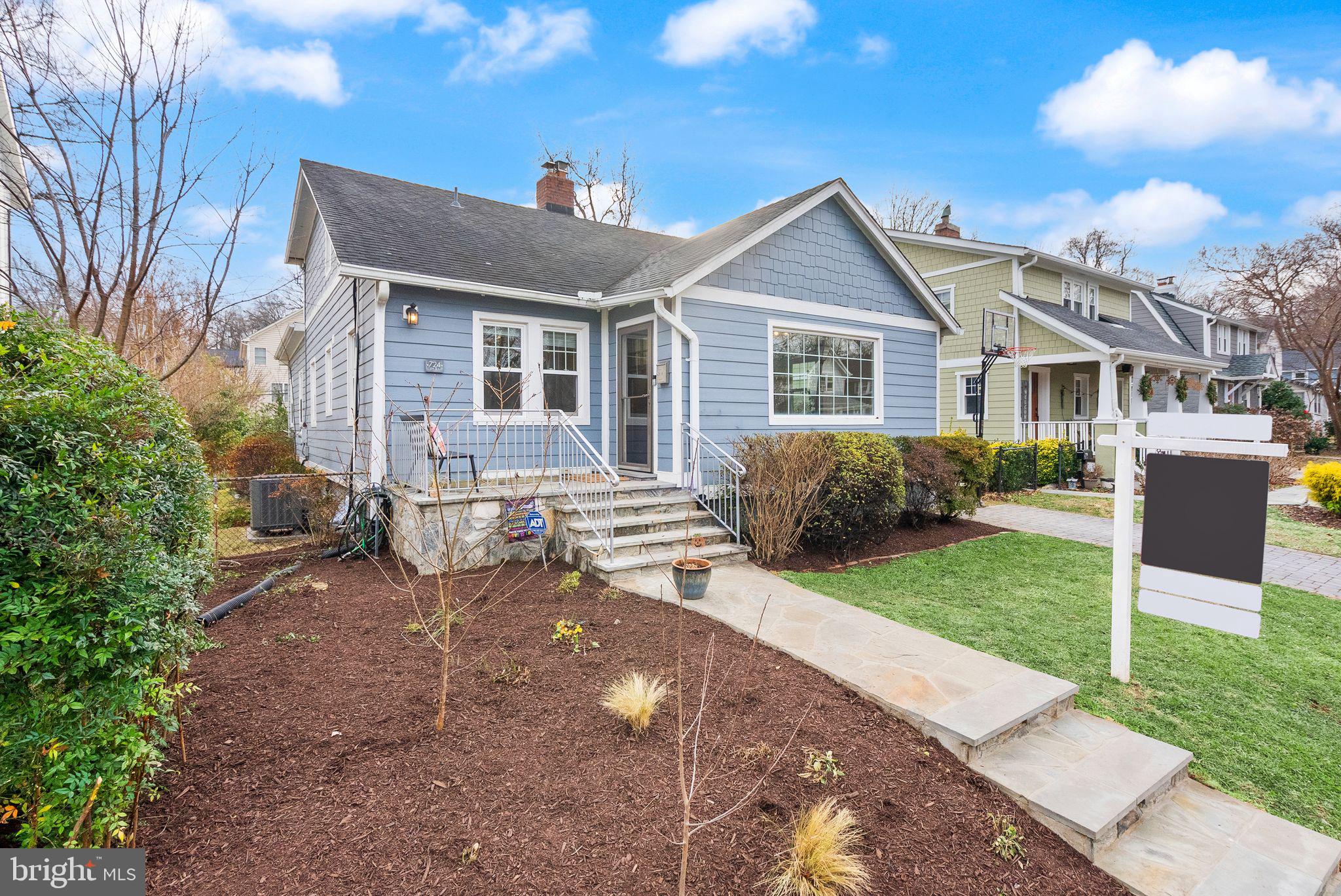 AURORA HILLS - Residential