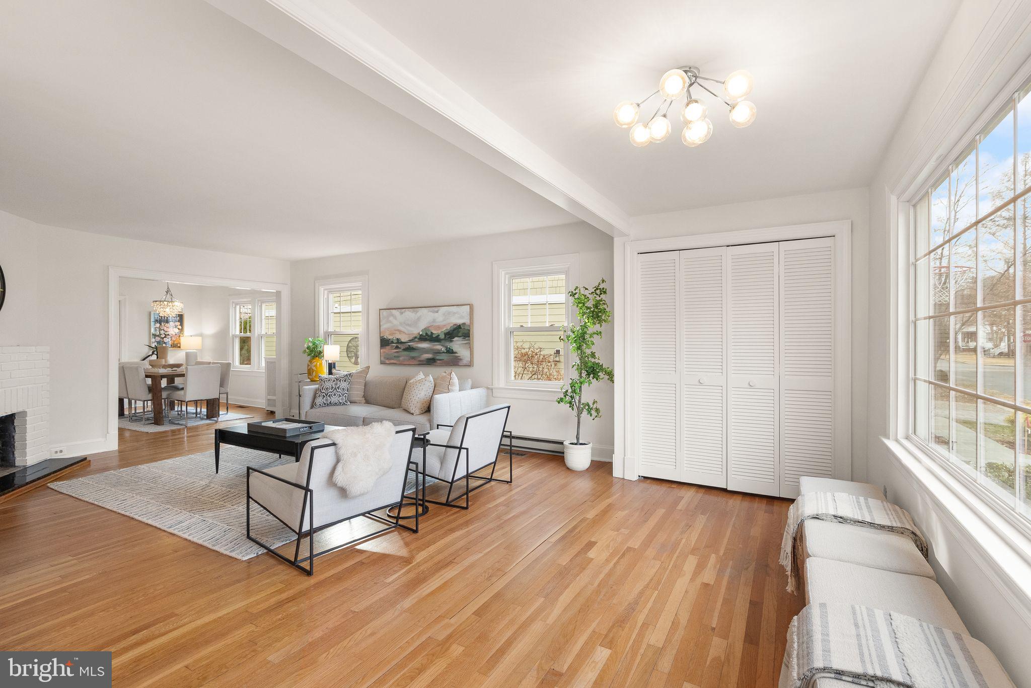 AURORA HILLS - Residential