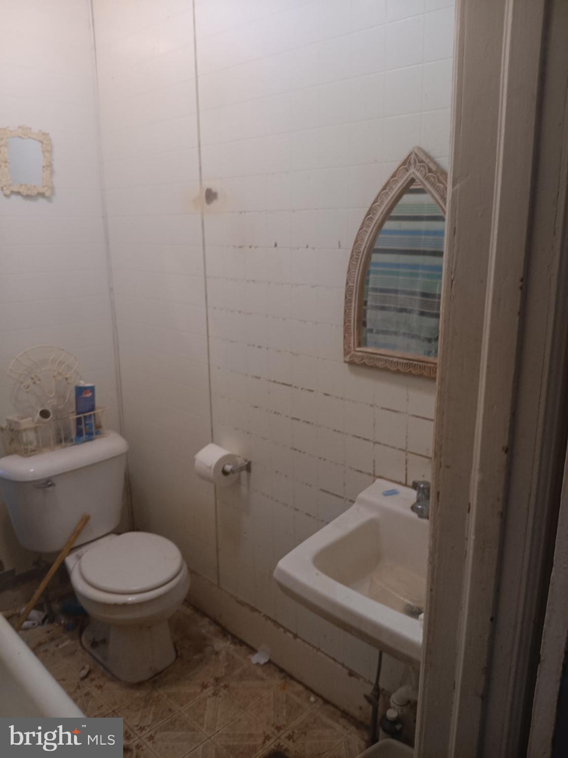 WEST PHILADELPHIA - Residential