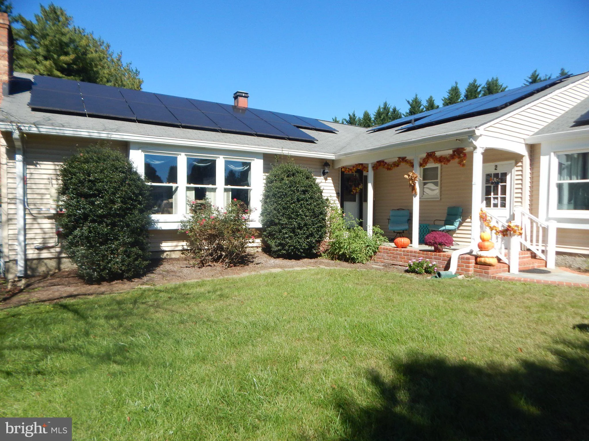 2 Trelawny Court