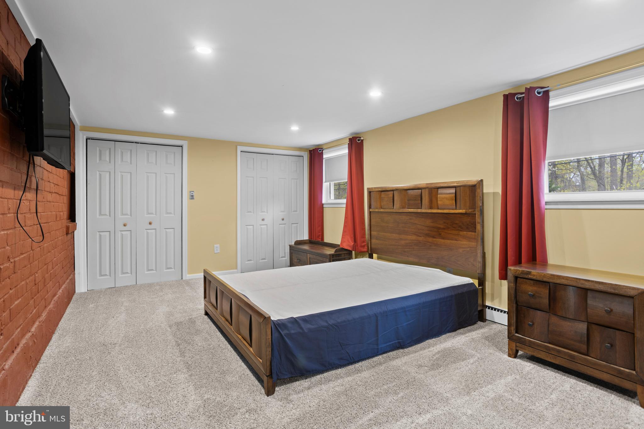 MARY DELL FARMS - Residential