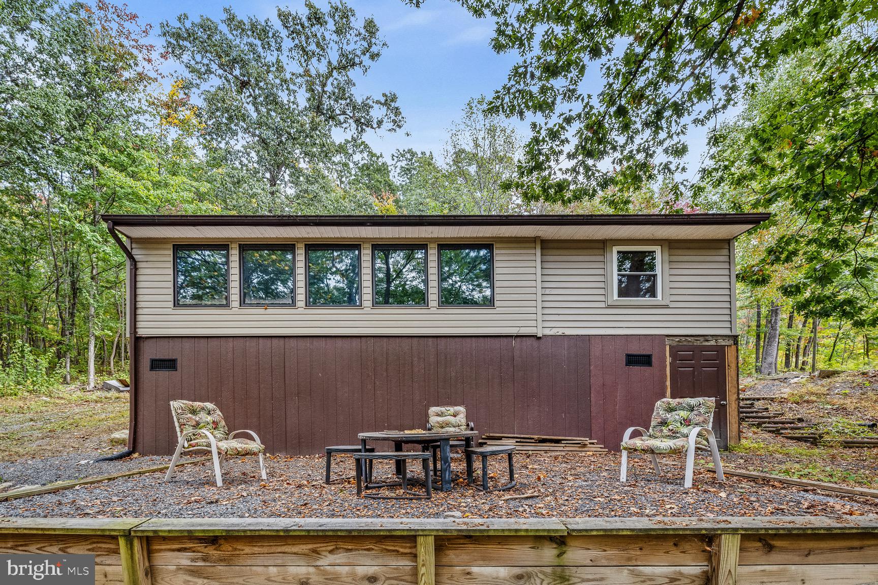 55 MOUNTAIN TOP LANE