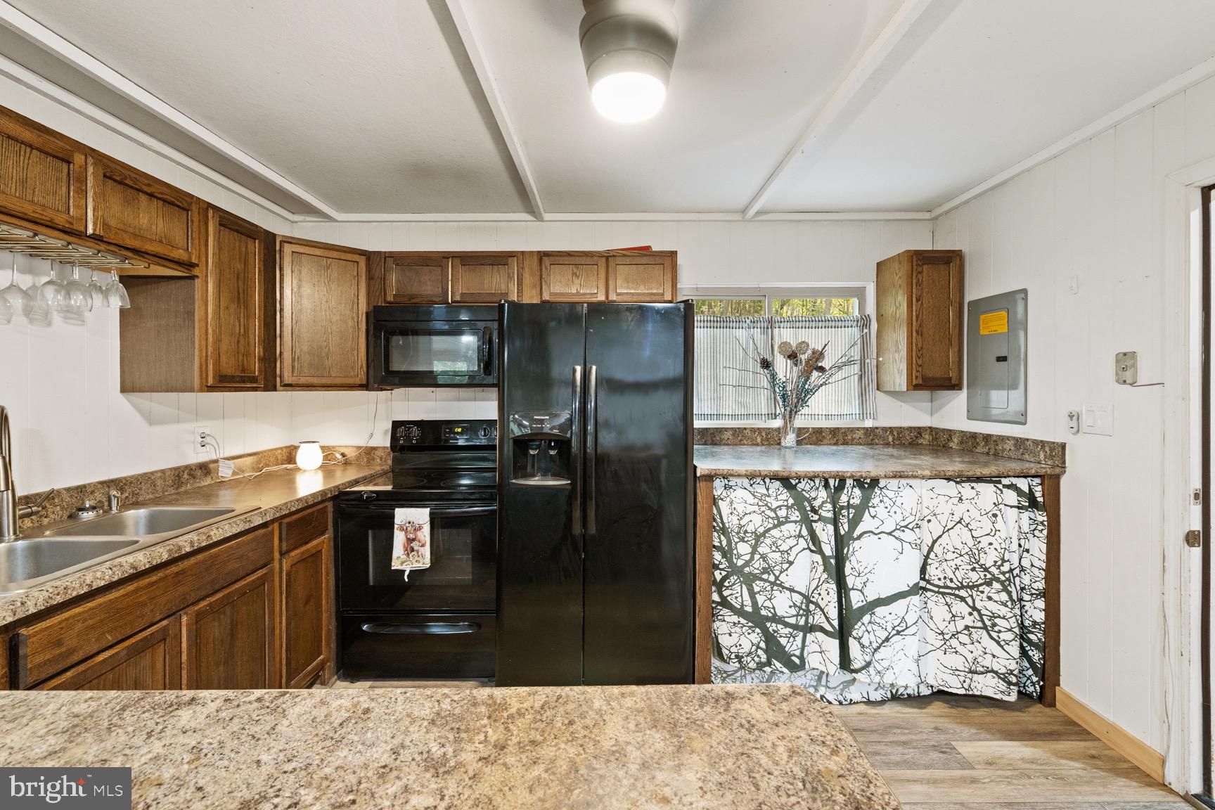 SUNDANCE RETREAT - Residential