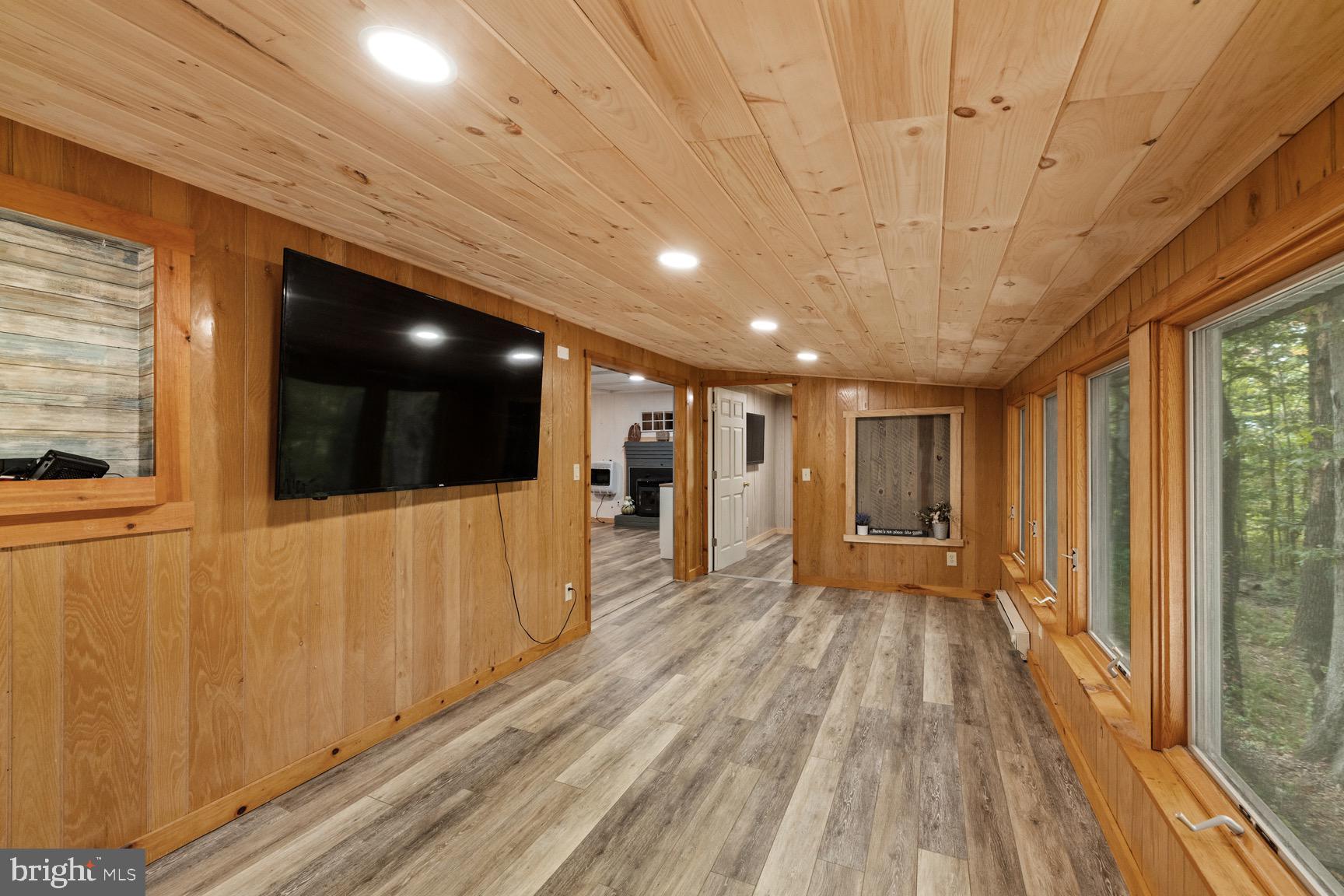 SUNDANCE RETREAT - Residential