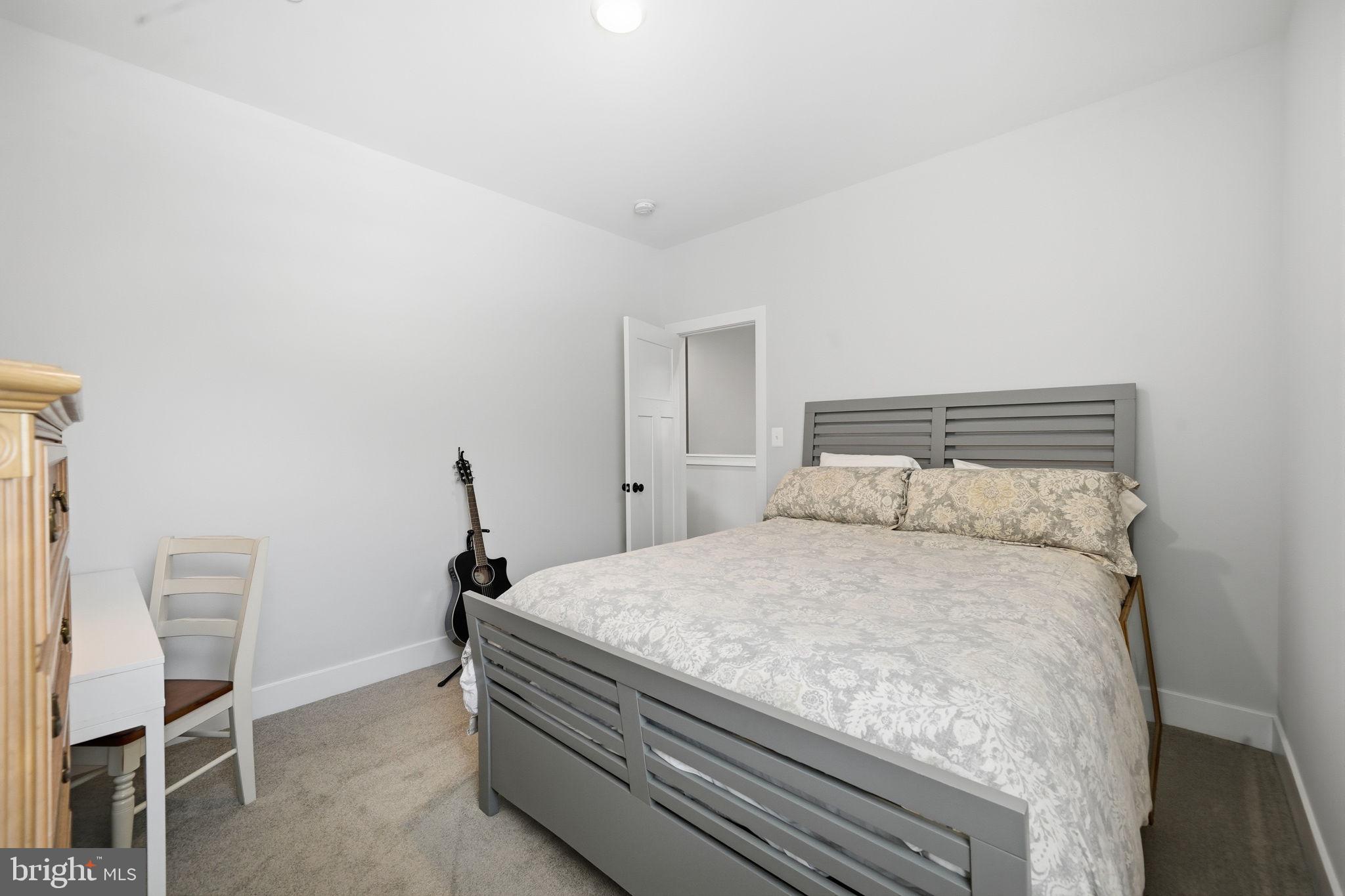 TRITON COMMONS - Residential