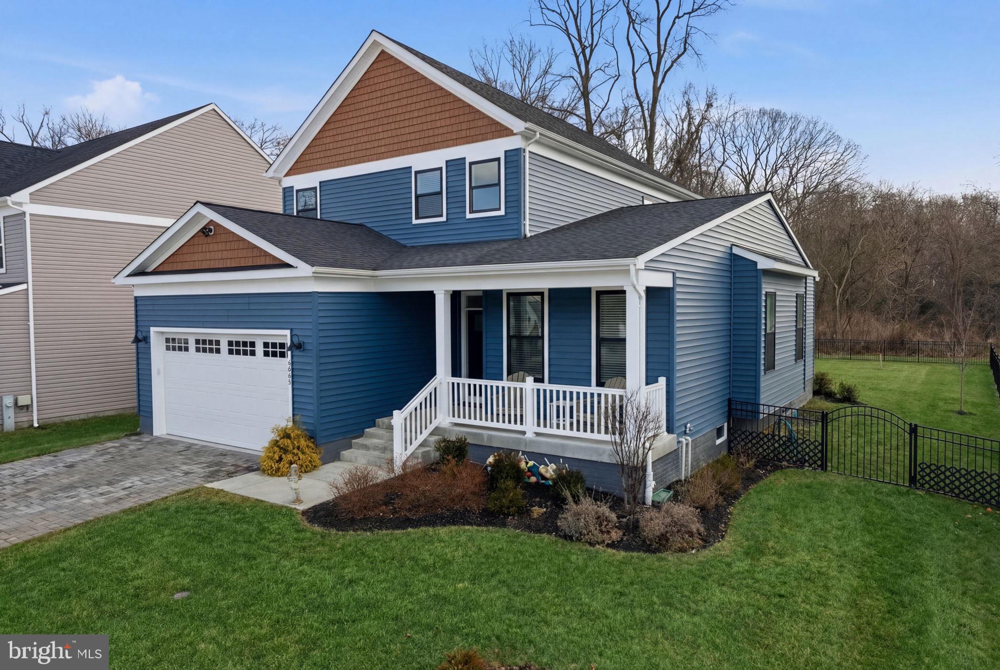 TRITON COMMONS - Residential