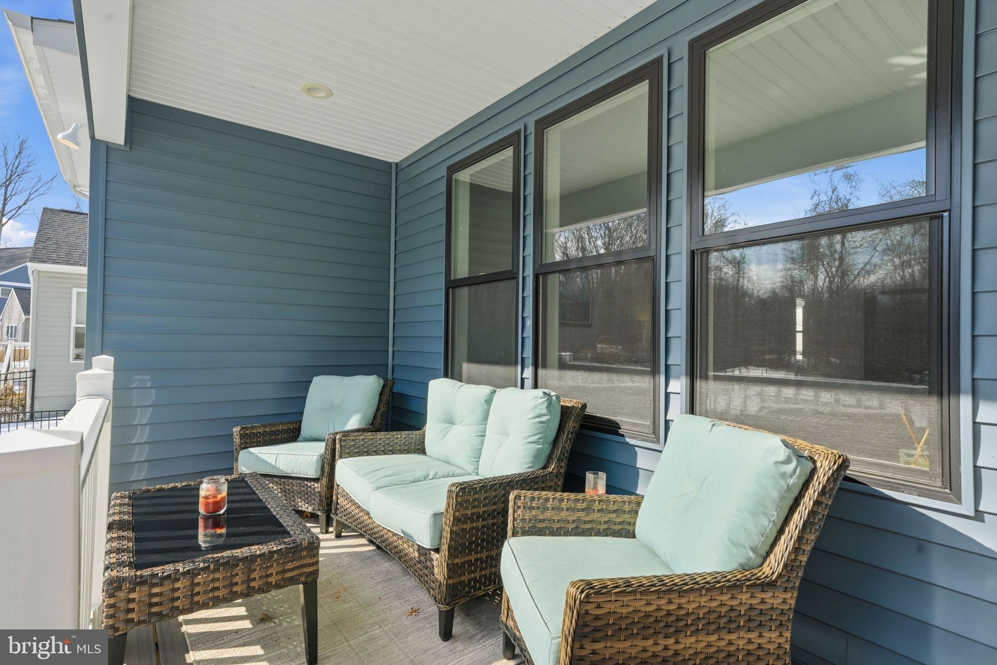 TRITON COMMONS - Residential