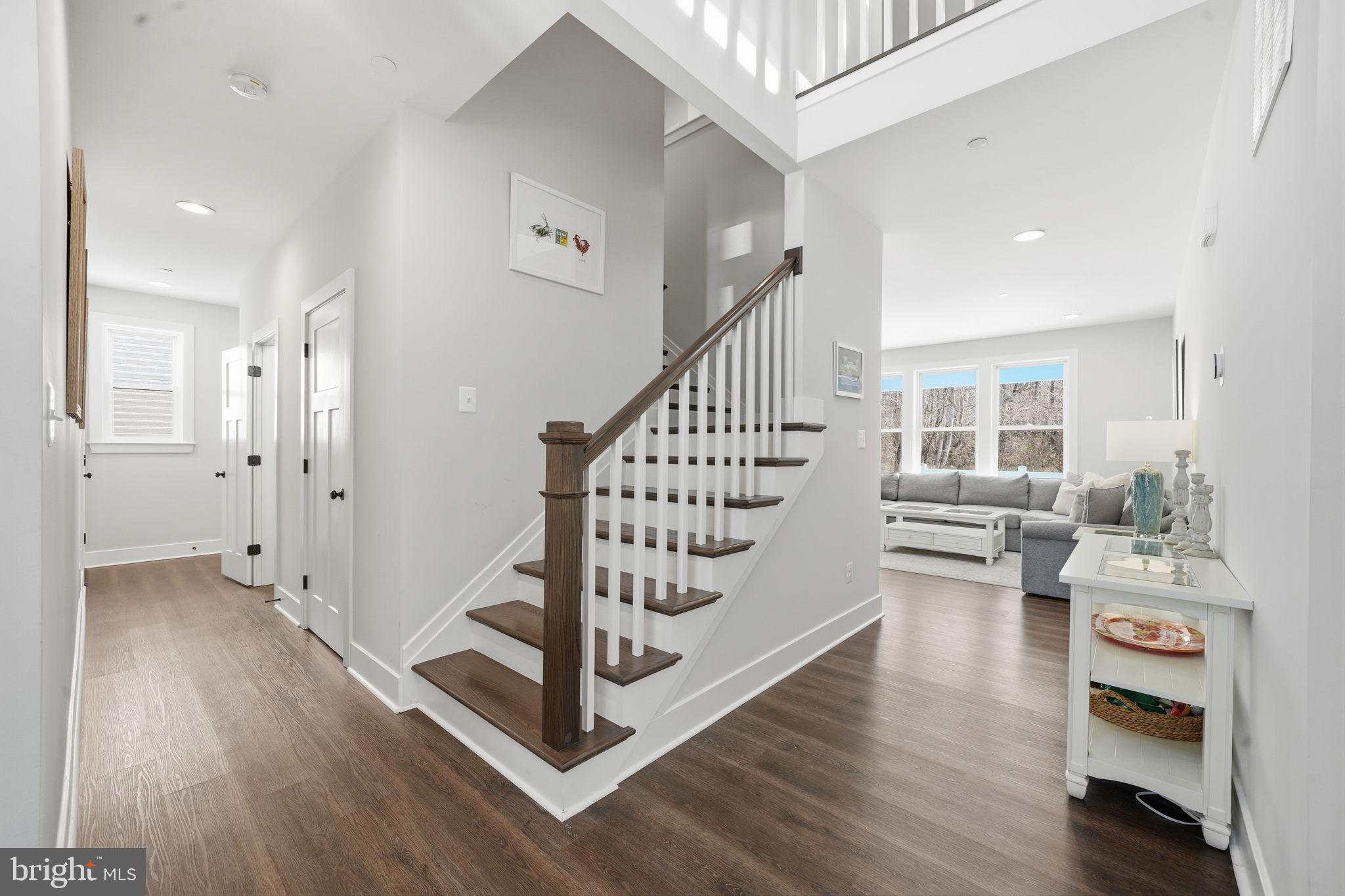 TRITON COMMONS - Residential