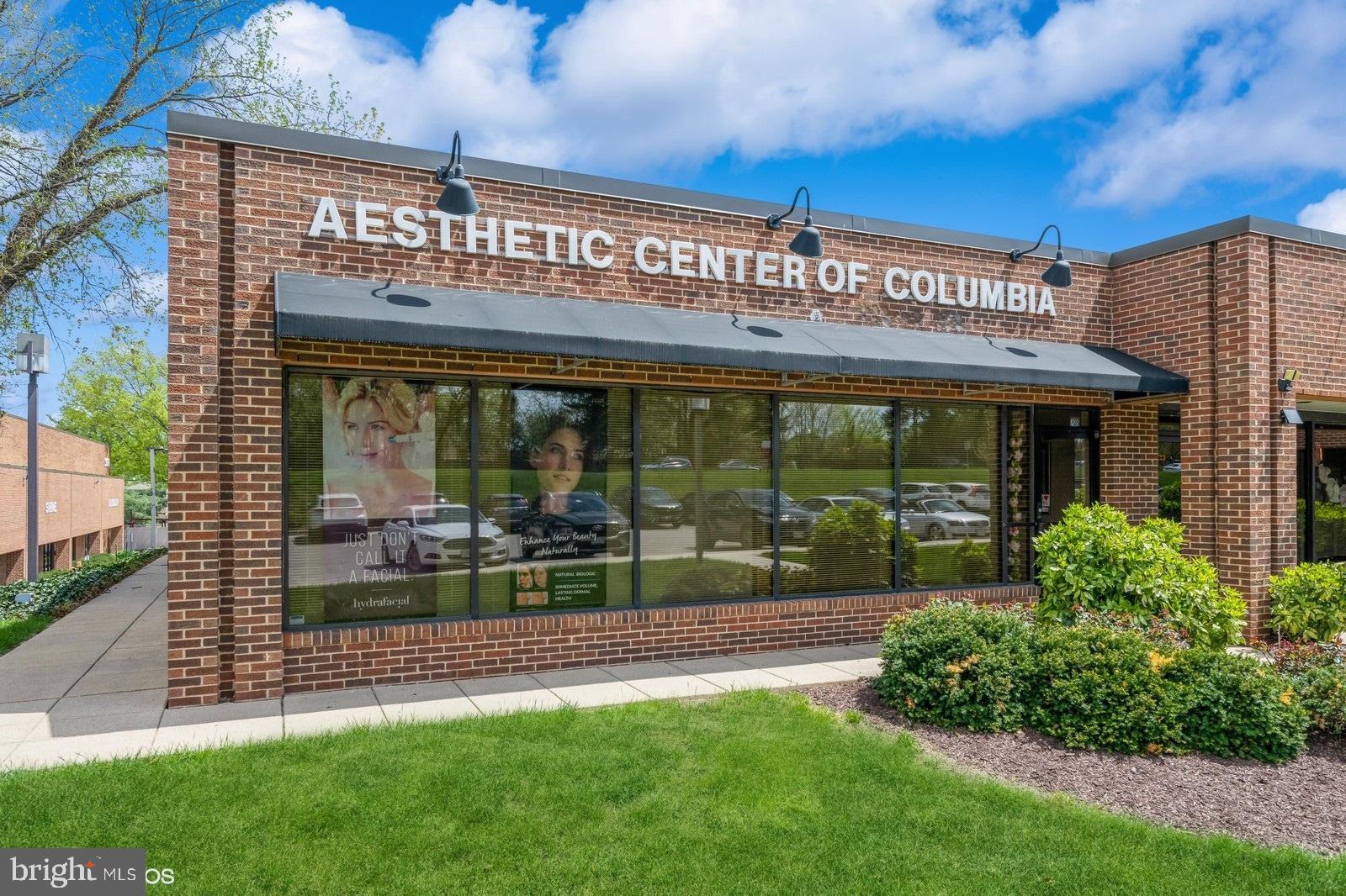 Turnkey, upscale aesthetic business available for acquisition in a prime location. This well-established practice offers a full suite of services including injectables, skincare treatments, and advanced non-invasive technologies. With a loyal client base, streamlined operations, and a modern, fully equipped facility, this is a rare opportunity for a medical professional or entrepreneur to step into a profitable, growing business. The clinic boasts an excellent reputation, high client retention, and a strong social media presence. All furnishings, equipment, branding, and digital assets are included in the sale—along with training and support for a smooth transition. Whether you're expanding your current practice or looking to break into the booming aesthetic industry, this opportunity offers immediate revenue and long-term growth potential.
*** BUSINESS ONLY IS BEING OFFERED FOR SALE - LEASE OF UNIT IS SEPARATE TRANSACTION. ***