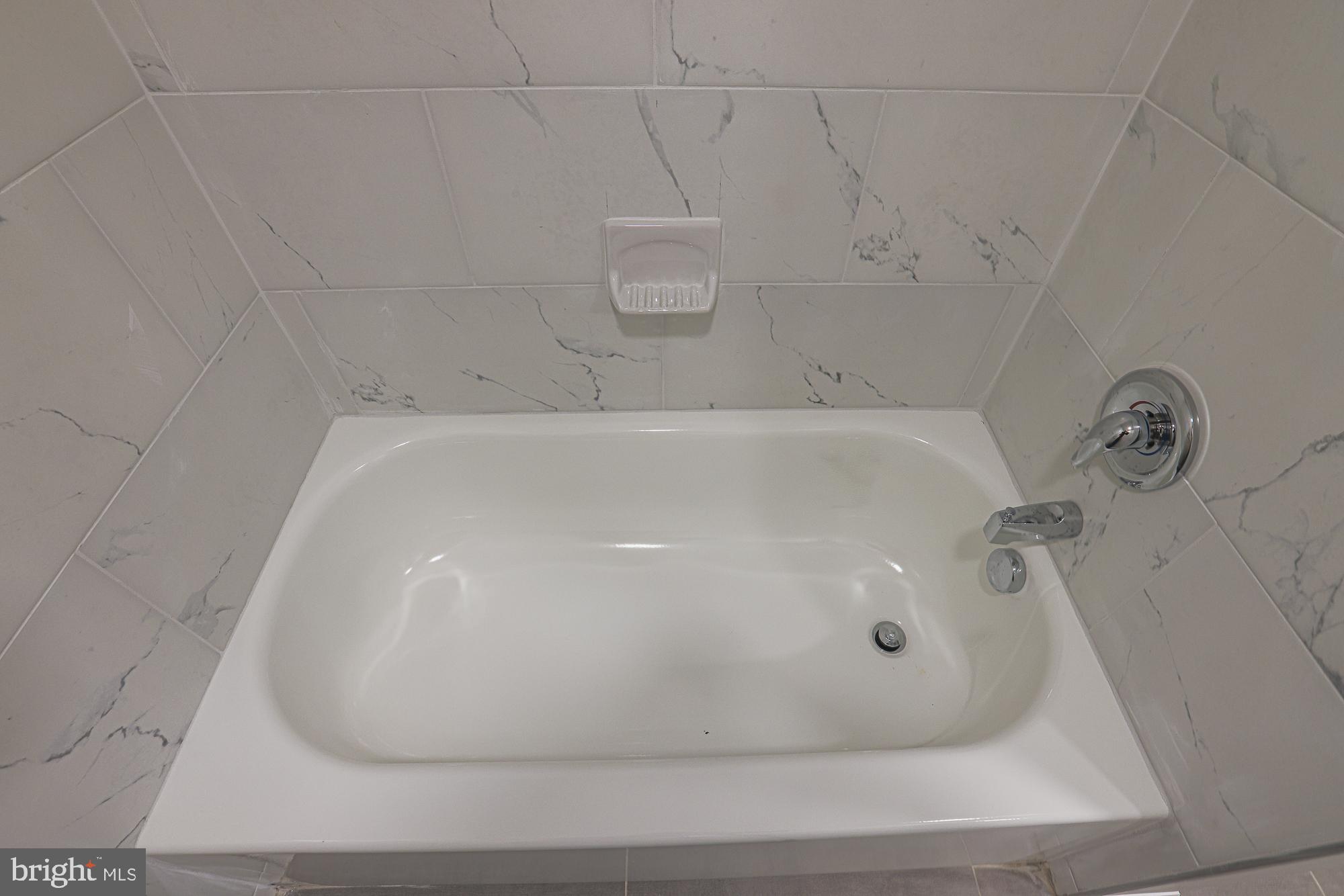 RASPEBURG - Residential