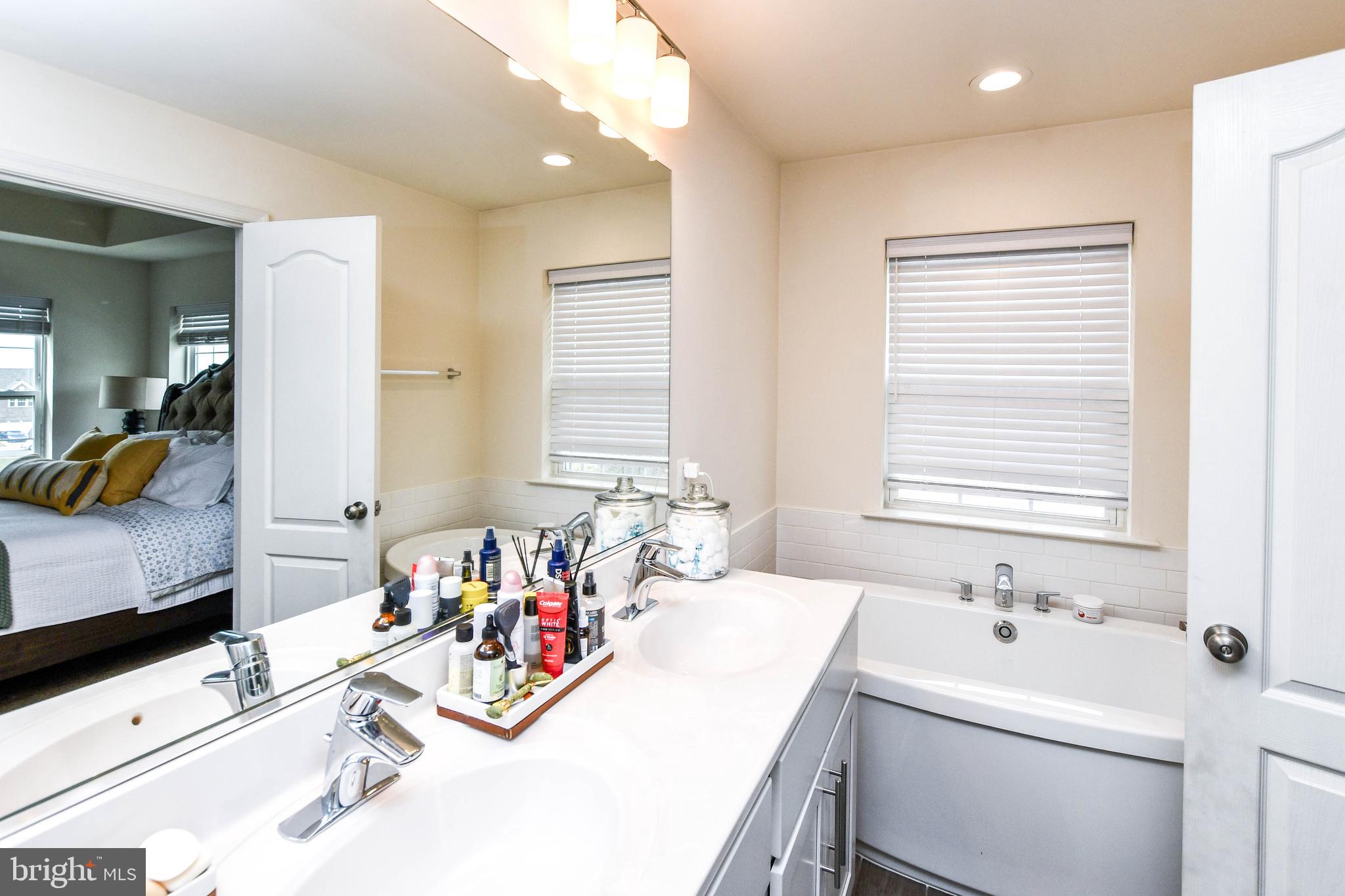 SMITH HOME FARM - Residential