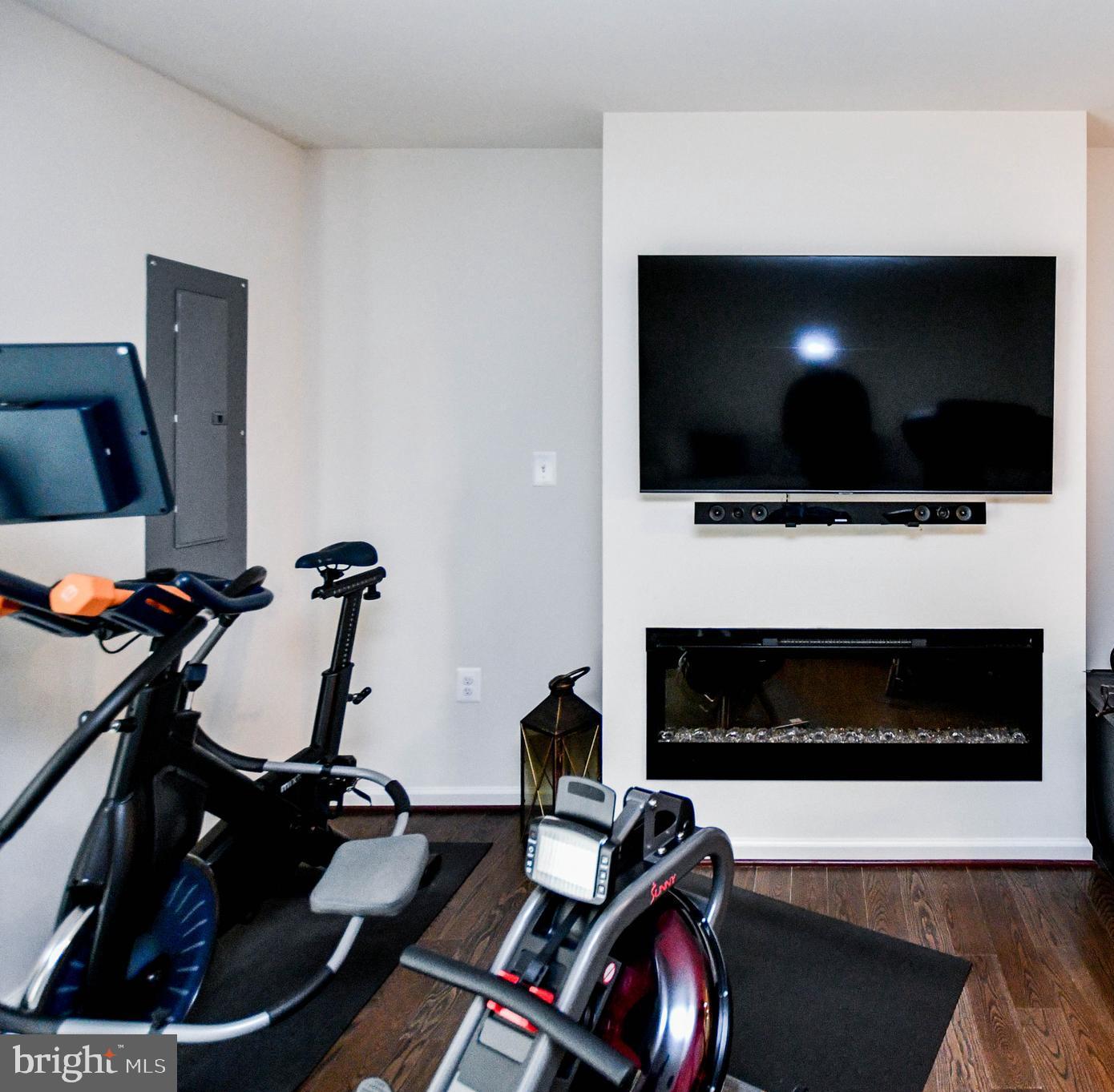 SMITH HOME FARM - Residential