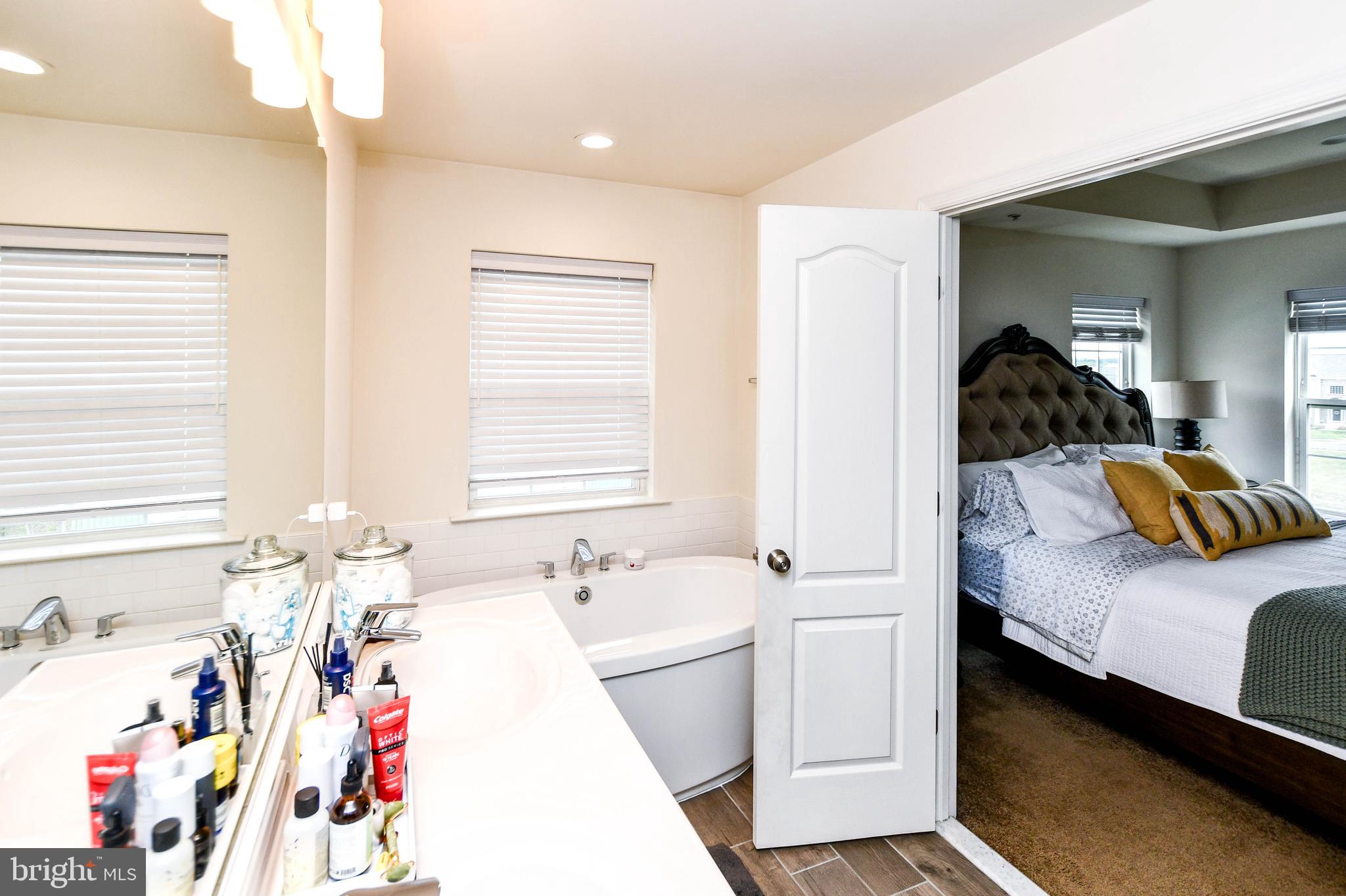 SMITH HOME FARM - Residential