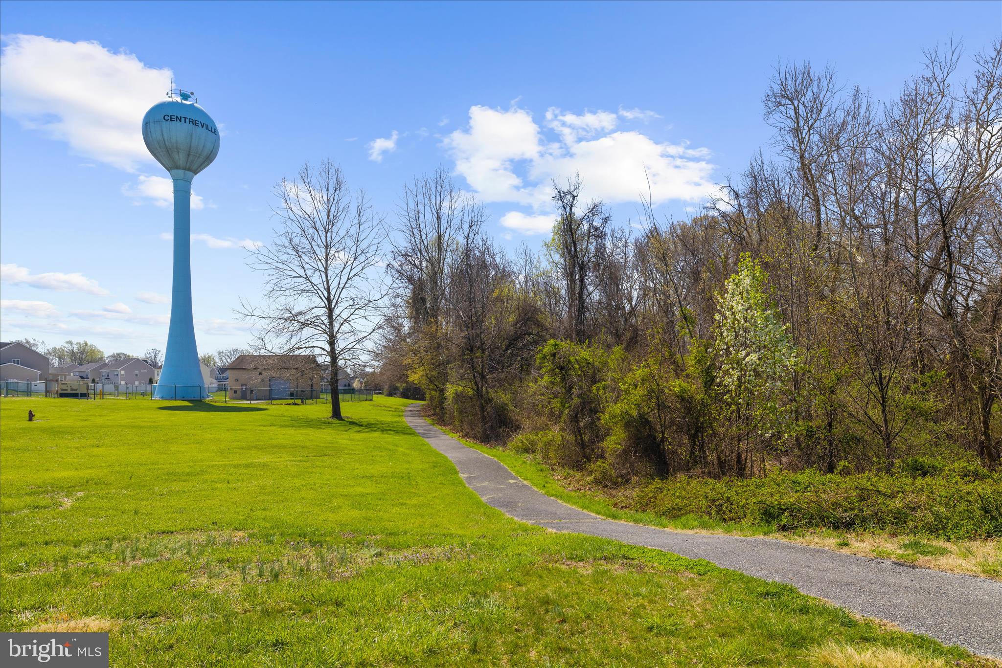 NORTH BROOK - Residential