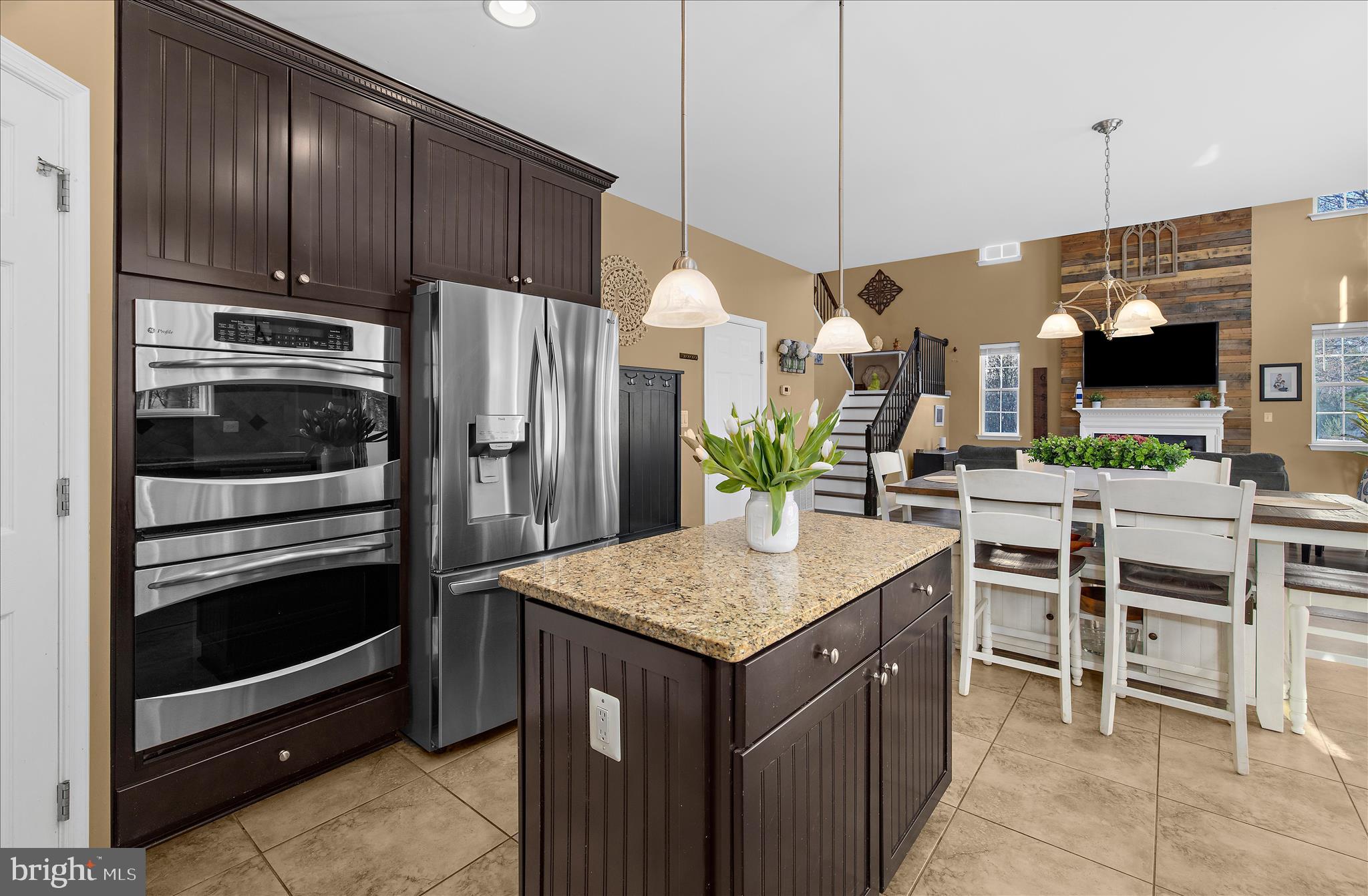 NORTH BROOK - Residential