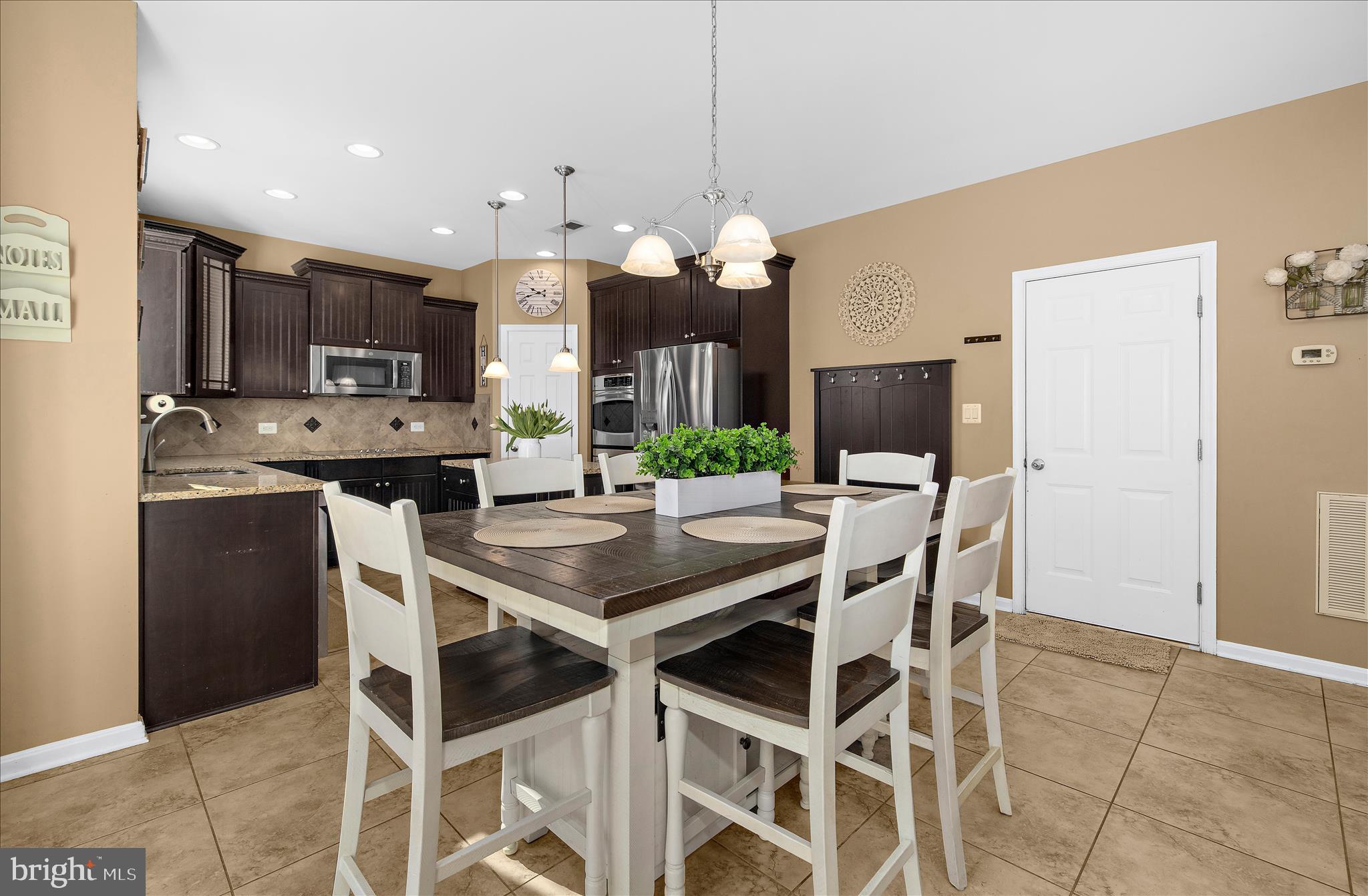 NORTH BROOK - Residential