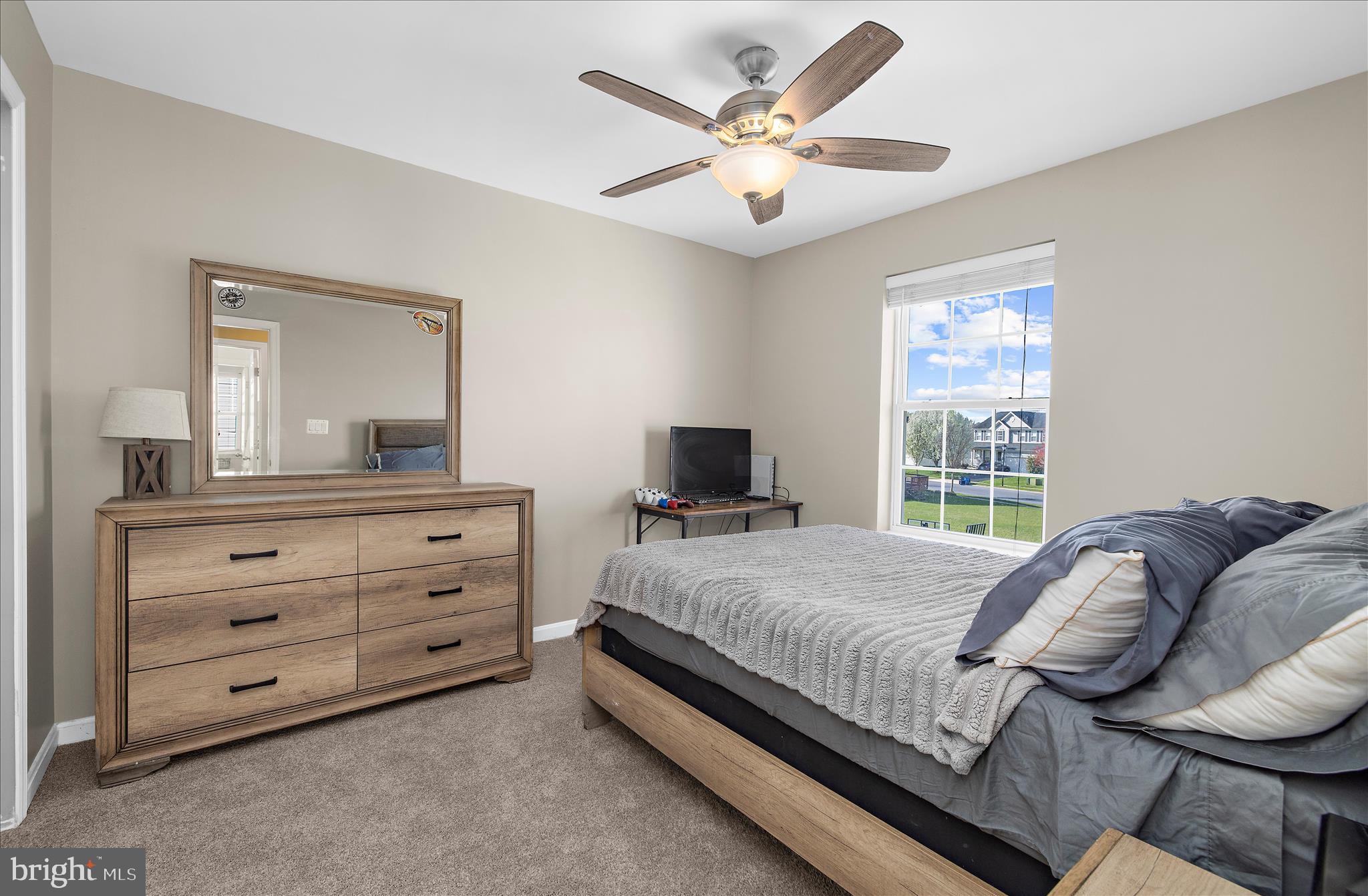 NORTH BROOK - Residential