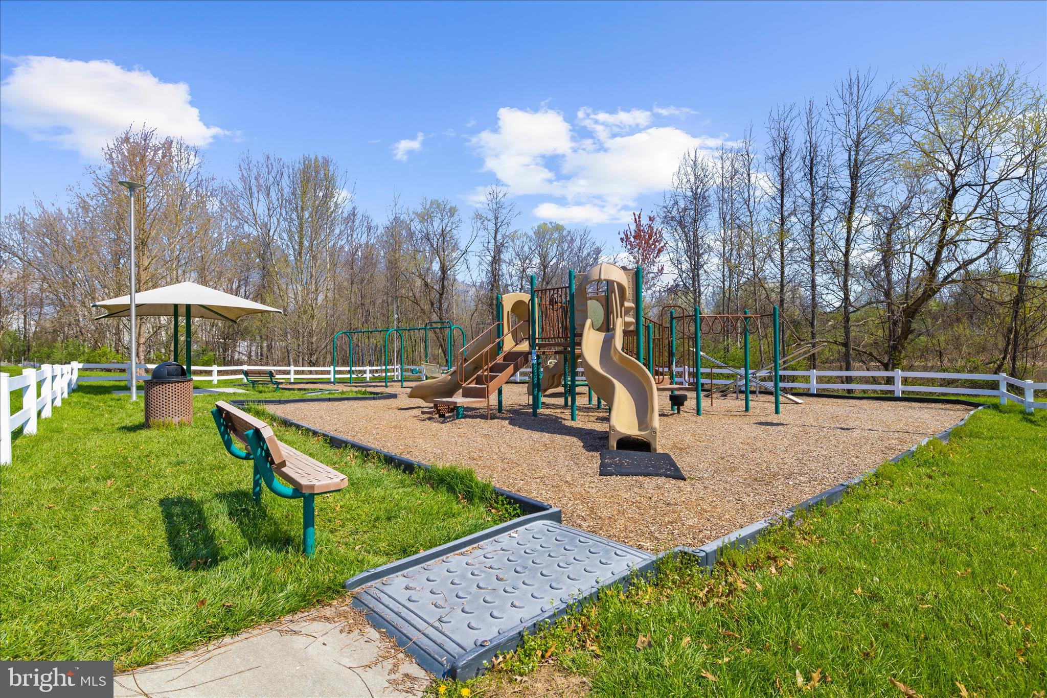 NORTH BROOK - Residential