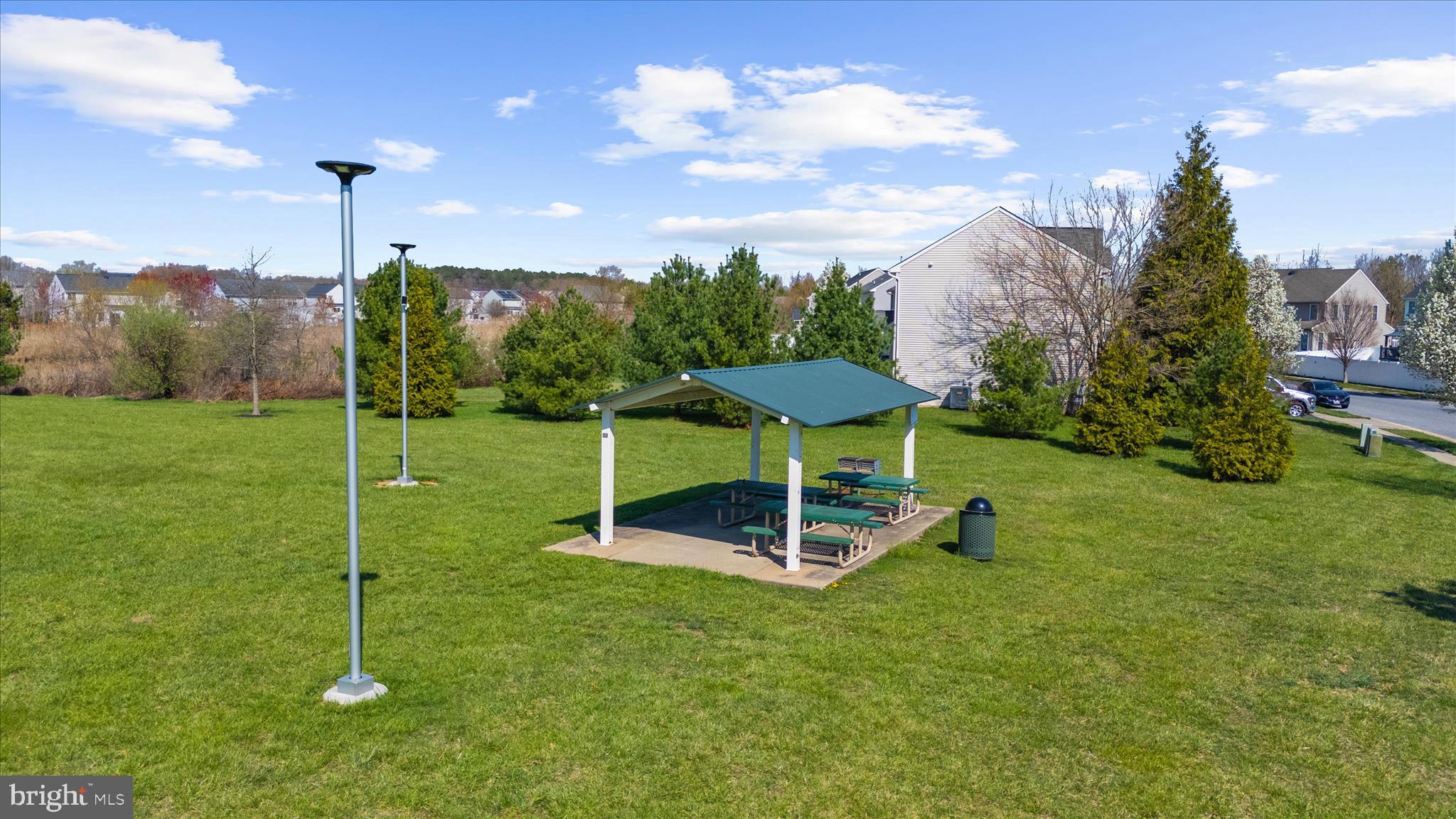 NORTH BROOK - Residential