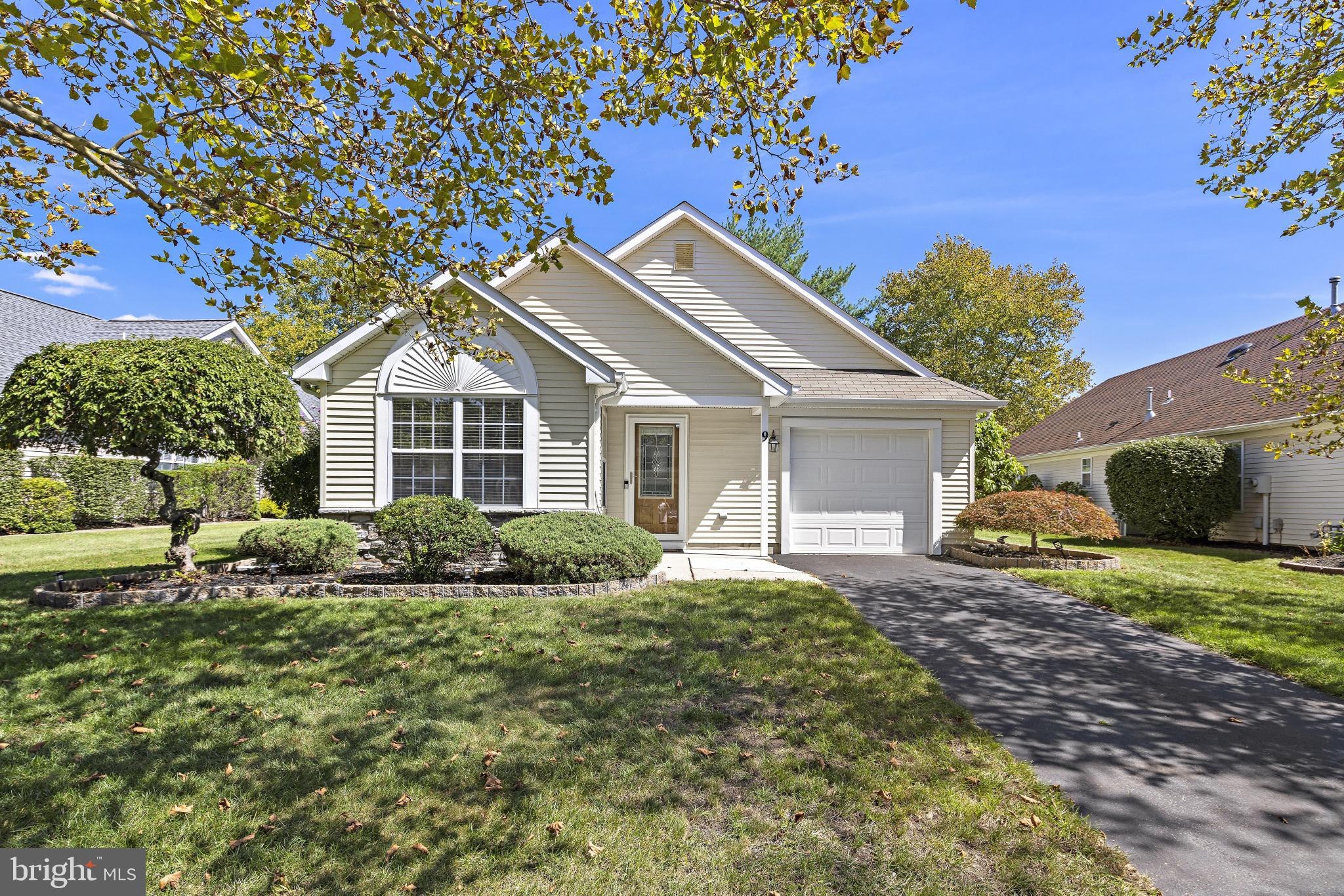 9 SKYLARK LANE
