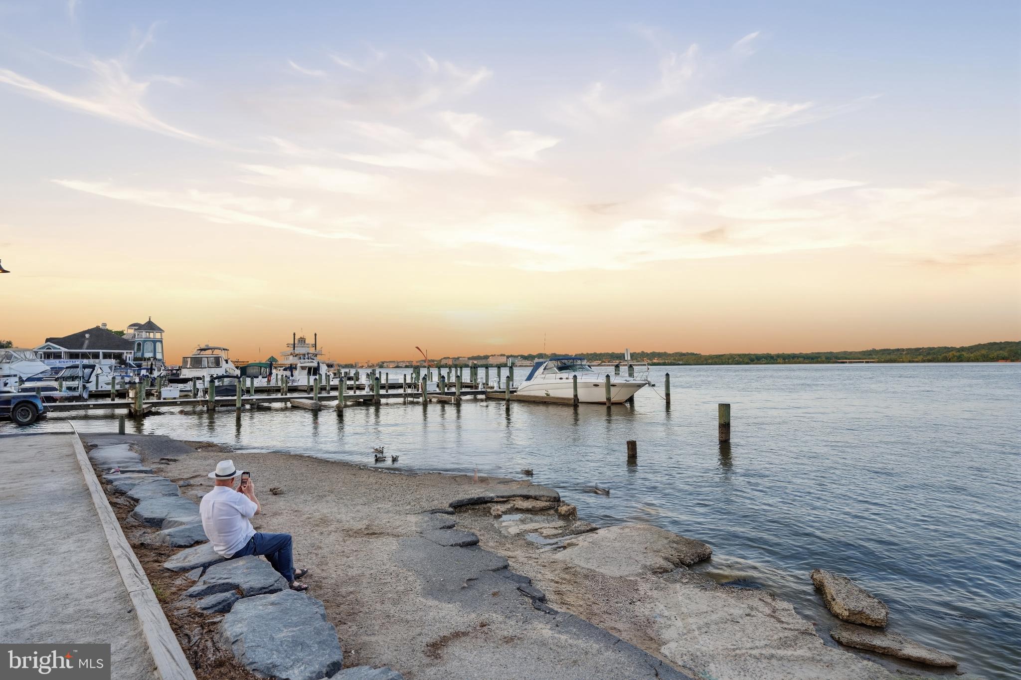 OLD TOWN - Residential