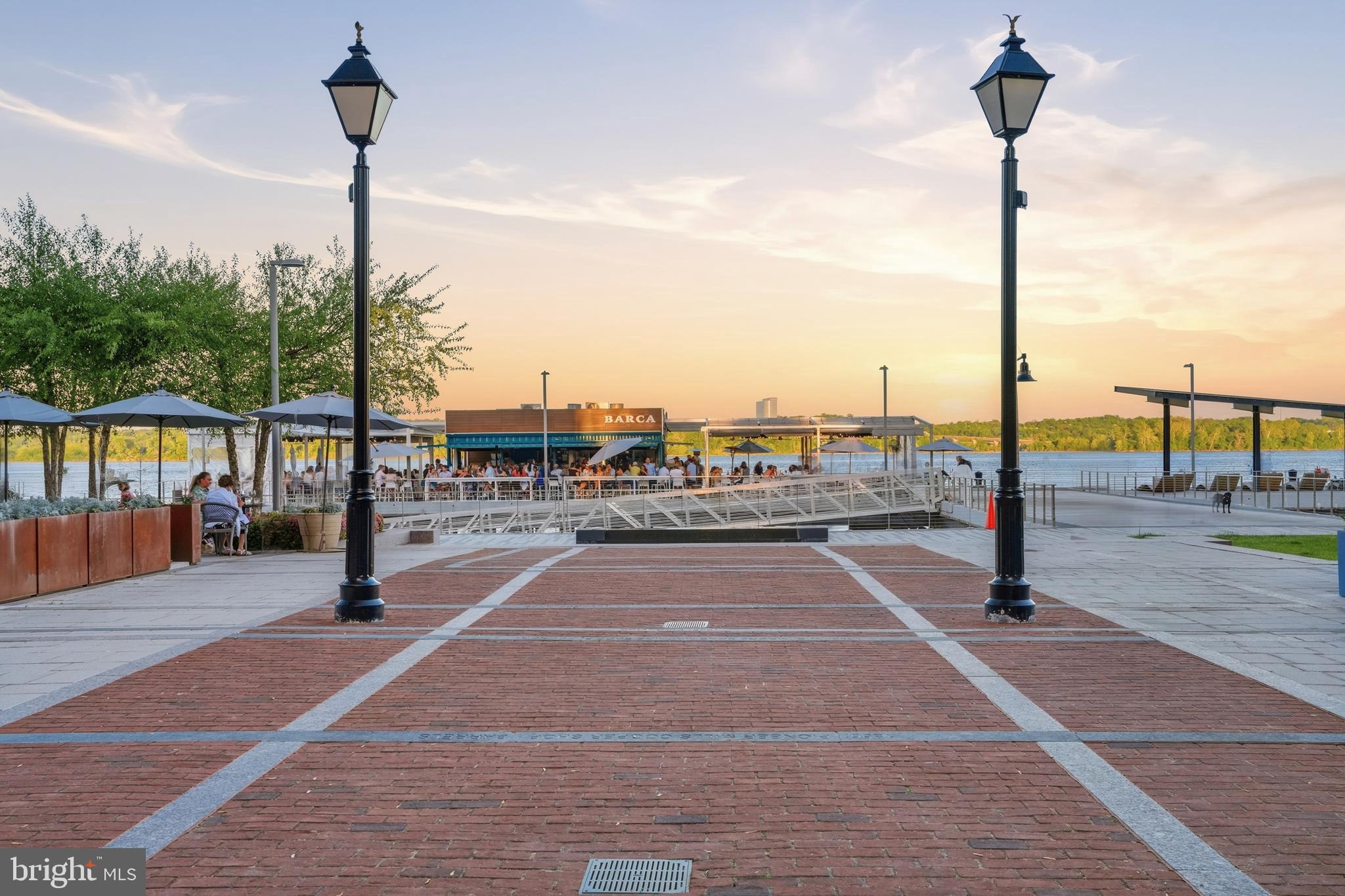 OLD TOWN - Residential