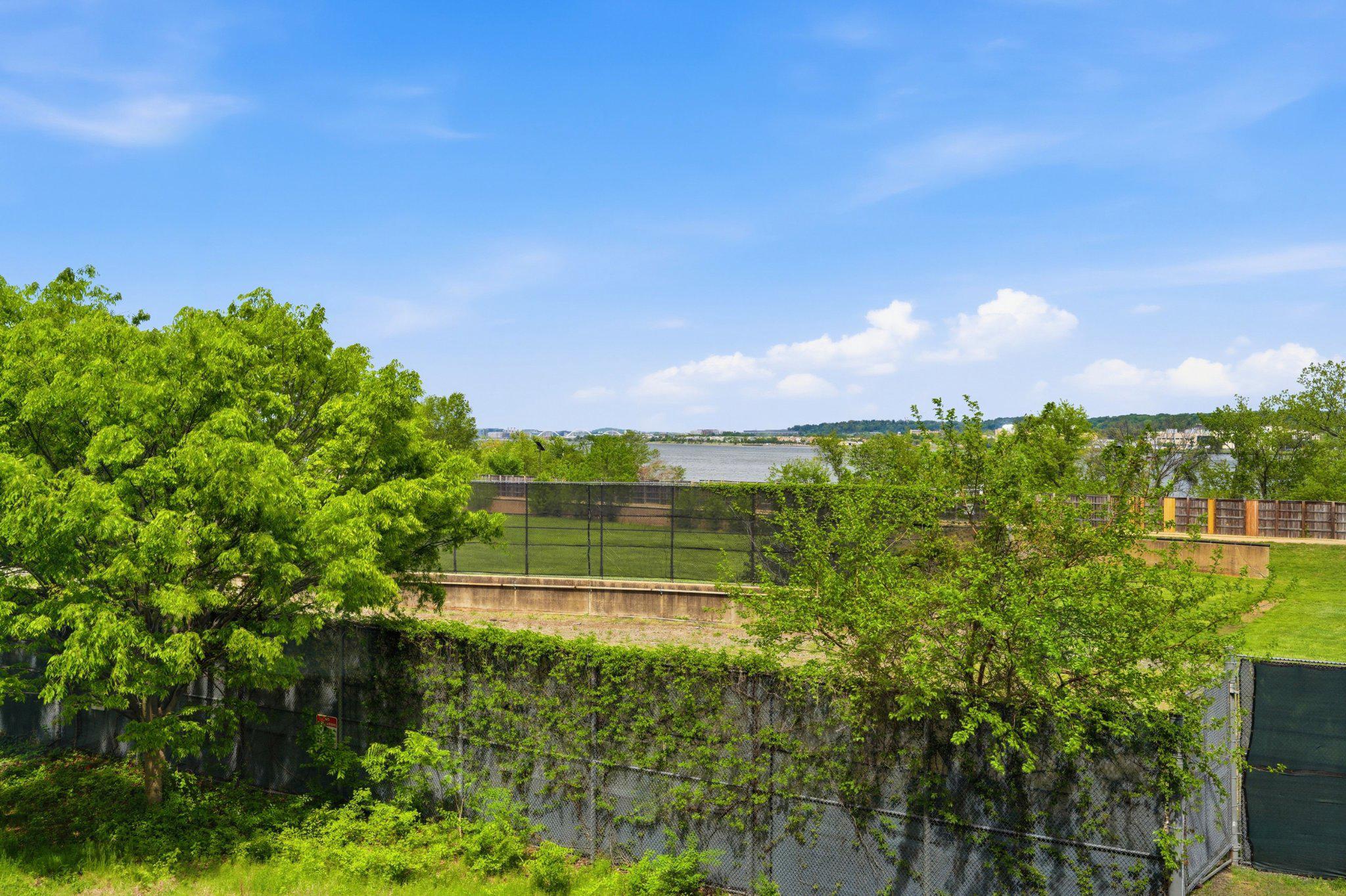 OLD TOWN - Residential
