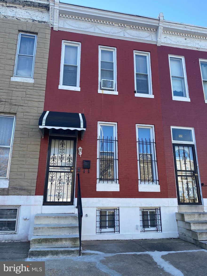 Sold as a package deal only with MDBA49738,  MDBA497388, MDBA497392, MDBA497396 and MDBA497400. Cash deal only.