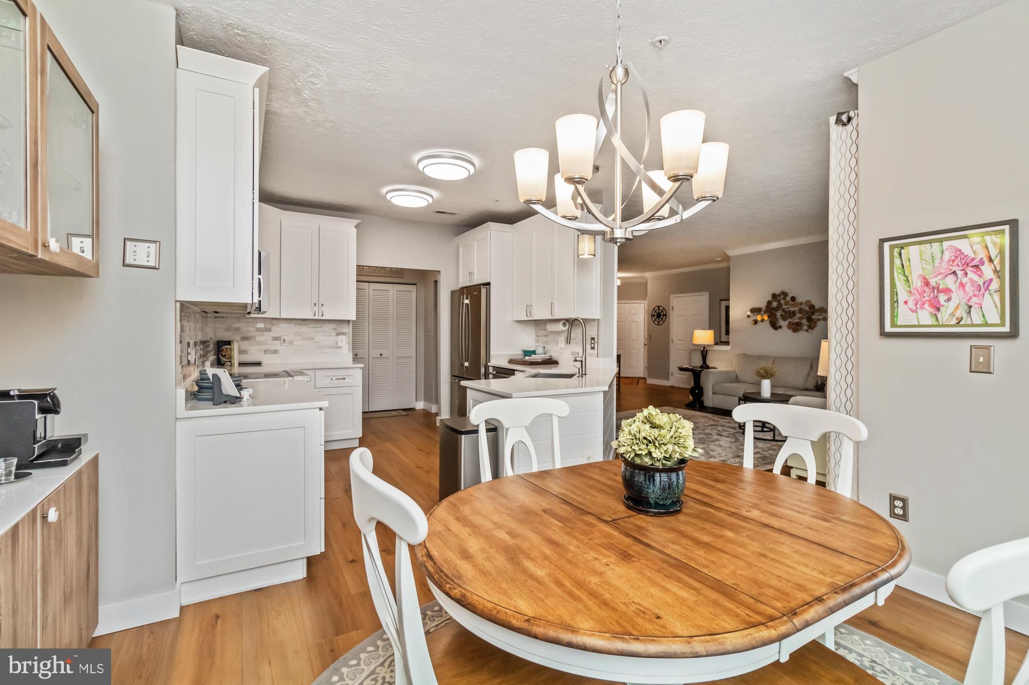 WINDSOR AT PERRY HALL FARMS - Residential