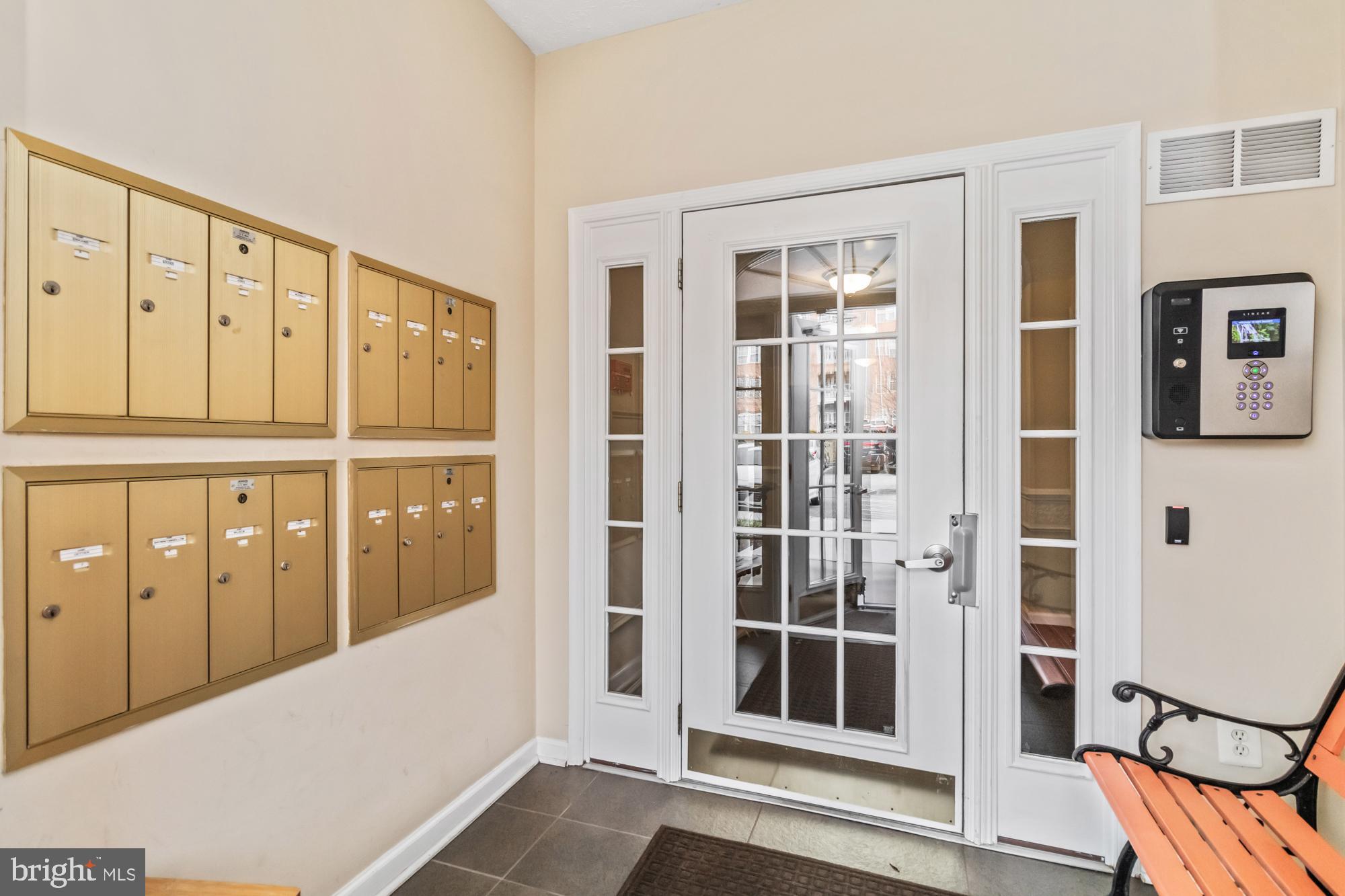 WINDSOR AT PERRY HALL FARMS - Residential