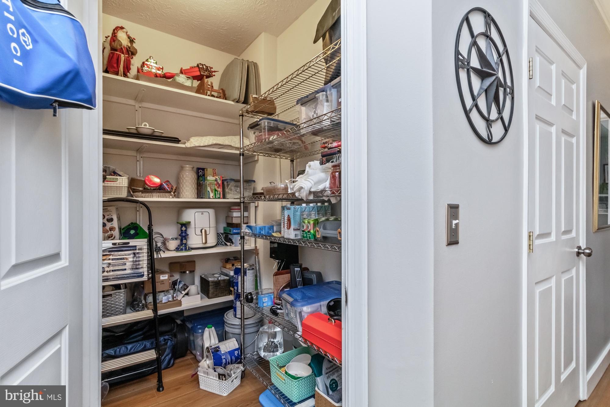 WINDSOR AT PERRY HALL FARMS - Residential