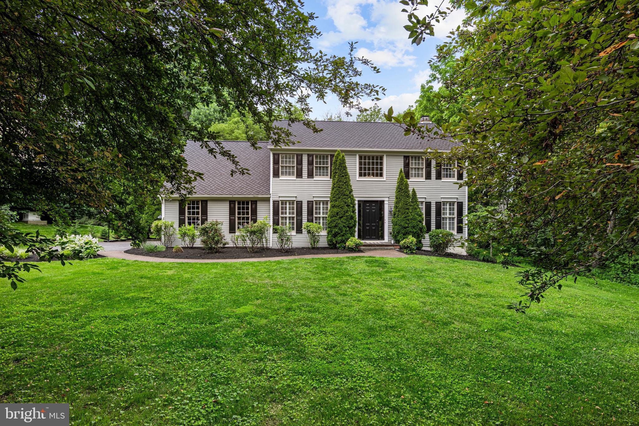 427 BUTTONWOOD ROAD